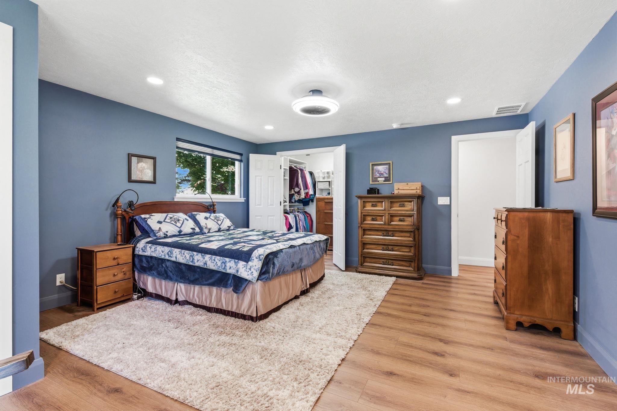 12545 W Clover Meadows Dr, Boise, Idaho 83713, 4 Bedrooms, 3 Bathrooms, Residential For Sale, Price $880,000,MLS 98990779