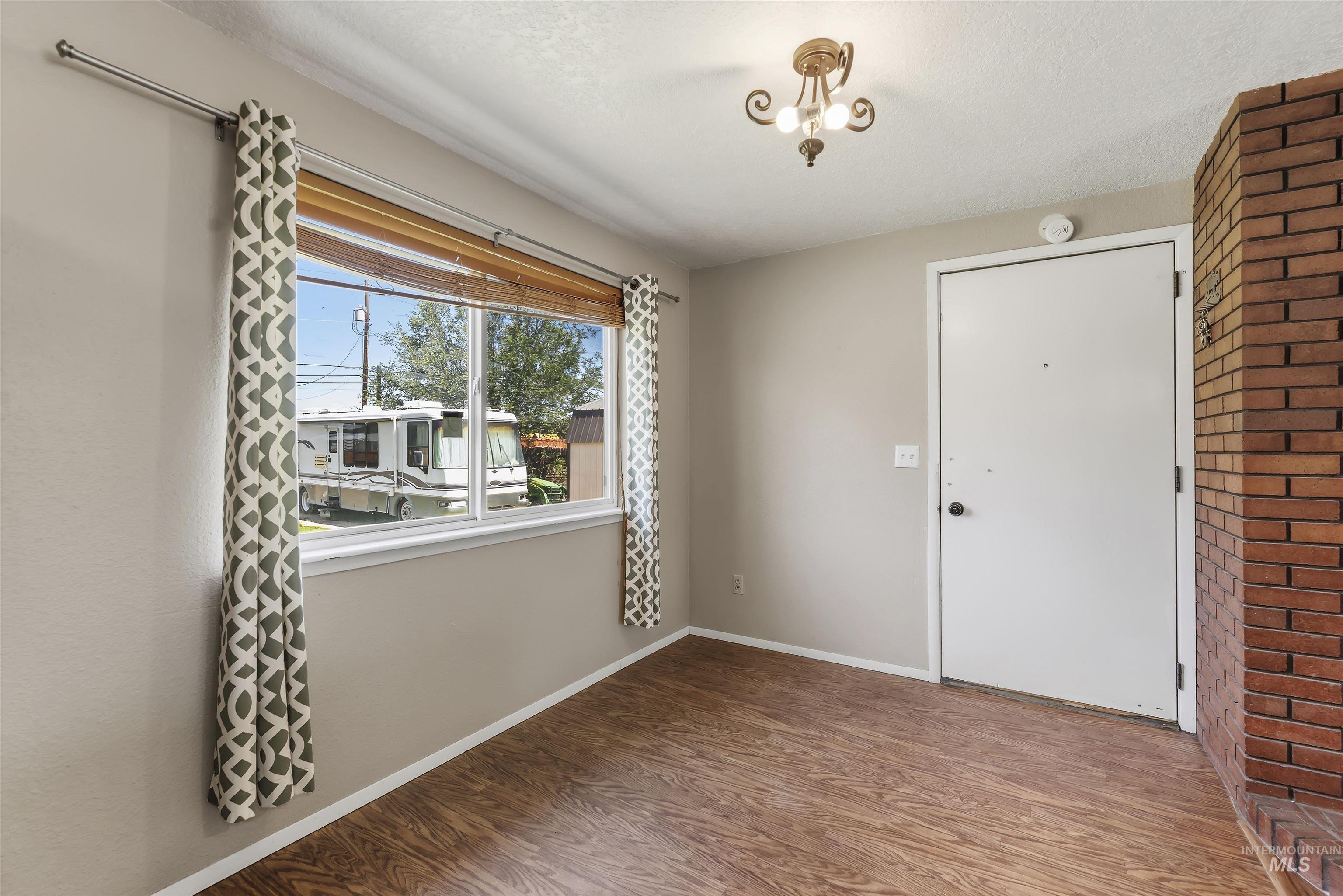 630 E Court Street, Weiser, Idaho 83672, 4 Bedrooms, 2 Bathrooms, Residential For Sale, Price $350,000, 98990781
