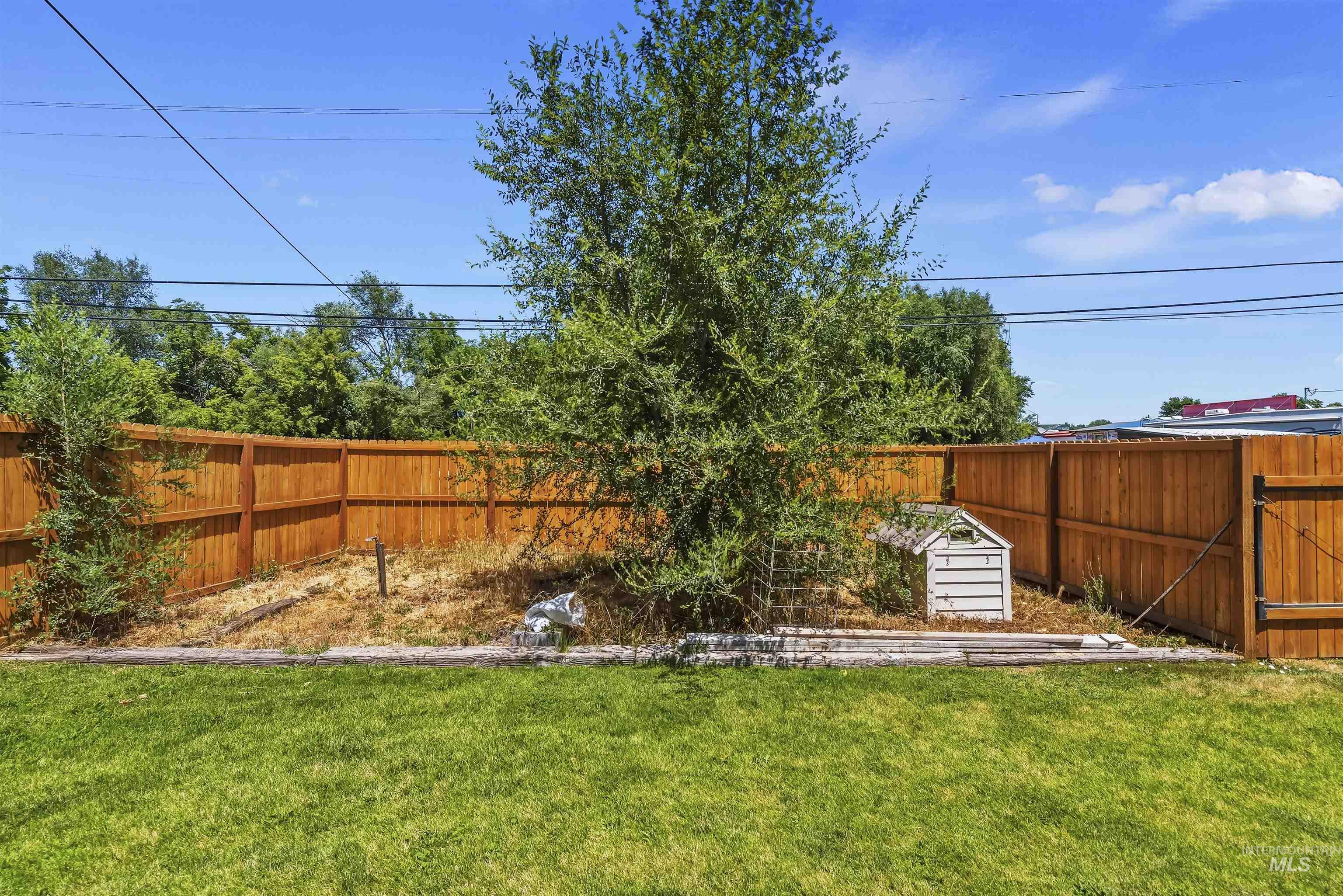 630 E Court Street, Weiser, Idaho 83672, 4 Bedrooms, 2 Bathrooms, Residential For Sale, Price $350,000, 98990781