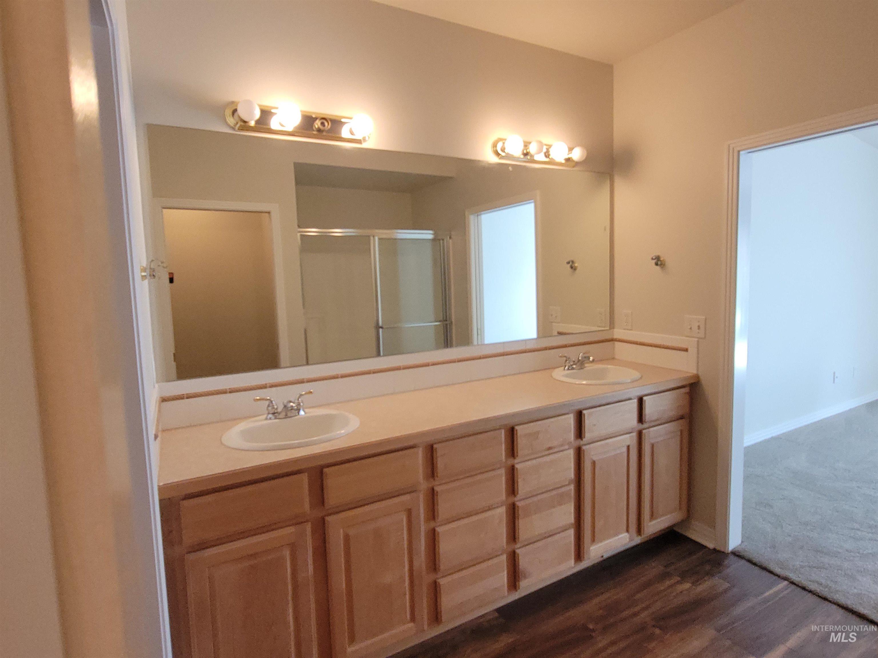 4022 Kessinger, Garden City, Idaho 83703, 2 Bedrooms, 2 Bathrooms, Residential For Sale, Price $479,900, 98990782