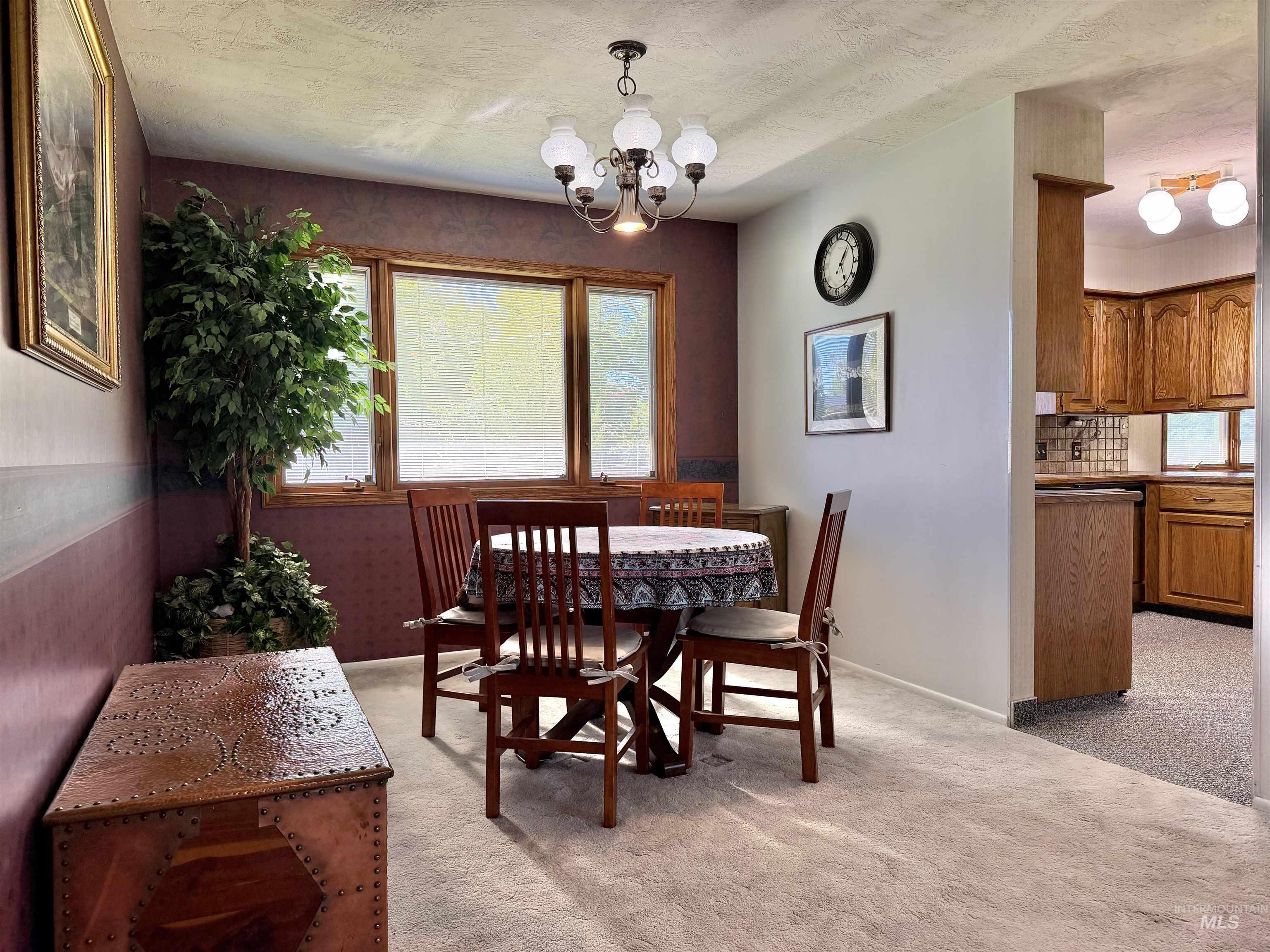 613 Sunrise Blvd N, Twin Falls, Idaho 83301-4352, 4 Bedrooms, 2 Bathrooms, Residential For Sale, Price $365,000, 98990783