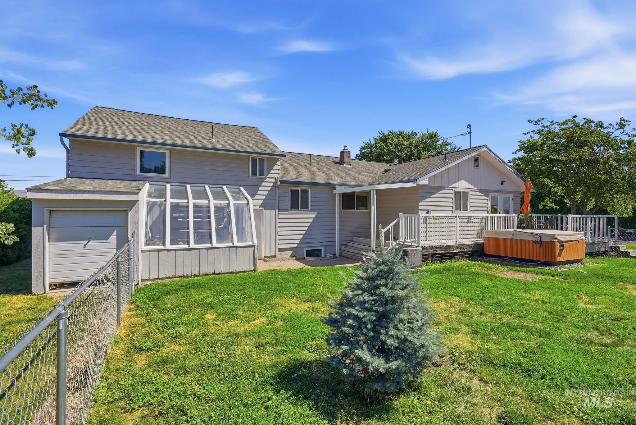 708 Park Avenue, Lewiston, Idaho 83501, 4 Bedrooms, 2 Bathrooms, Residential For Sale, Price $539,900, 98990784