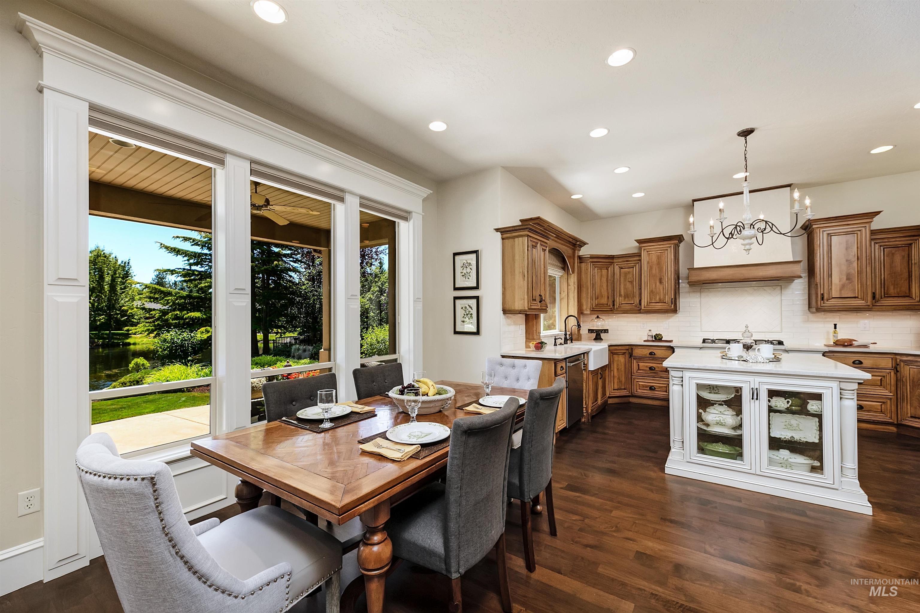 652 W Water Grove Drive, Eagle, Idaho 83616, 4 Bedrooms, 3.5 Bathrooms, Residential For Sale, Price $1,795,000,MLS 98990788