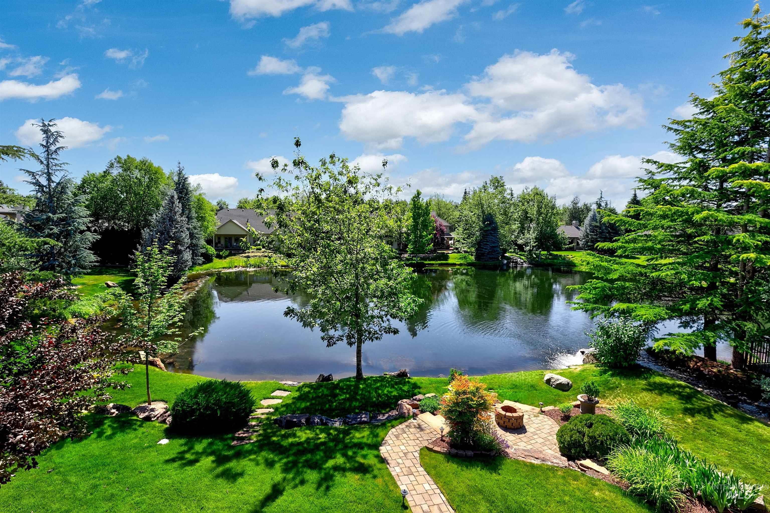 652 W Water Grove Drive, Eagle, Idaho 83616, 4 Bedrooms, 3.5 Bathrooms, Residential For Sale, Price $1,795,000,MLS 98990788