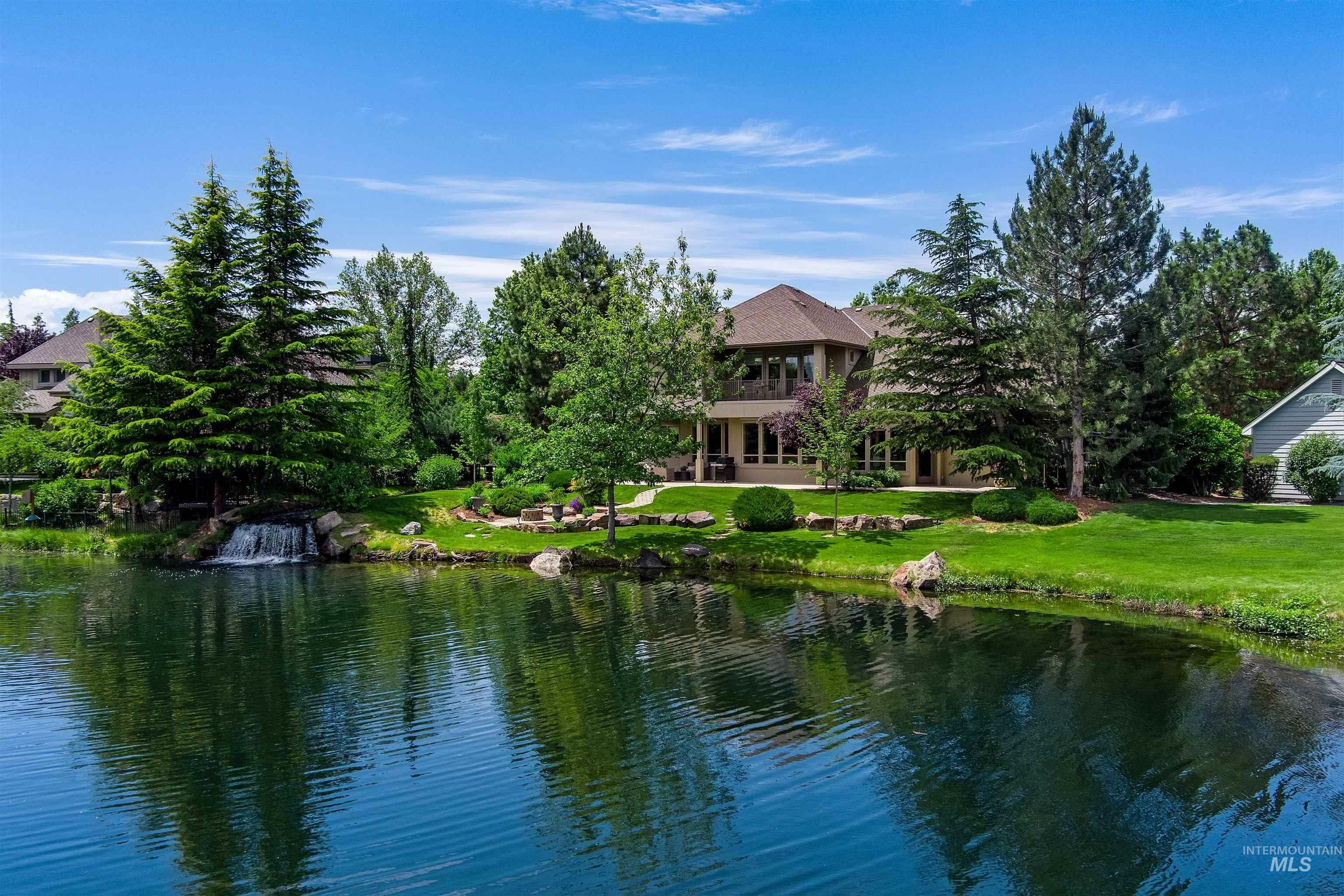 652 W Water Grove Drive, Eagle, Idaho 83616, 4 Bedrooms, 3.5 Bathrooms, Residential For Sale, Price $1,795,000,MLS 98990788