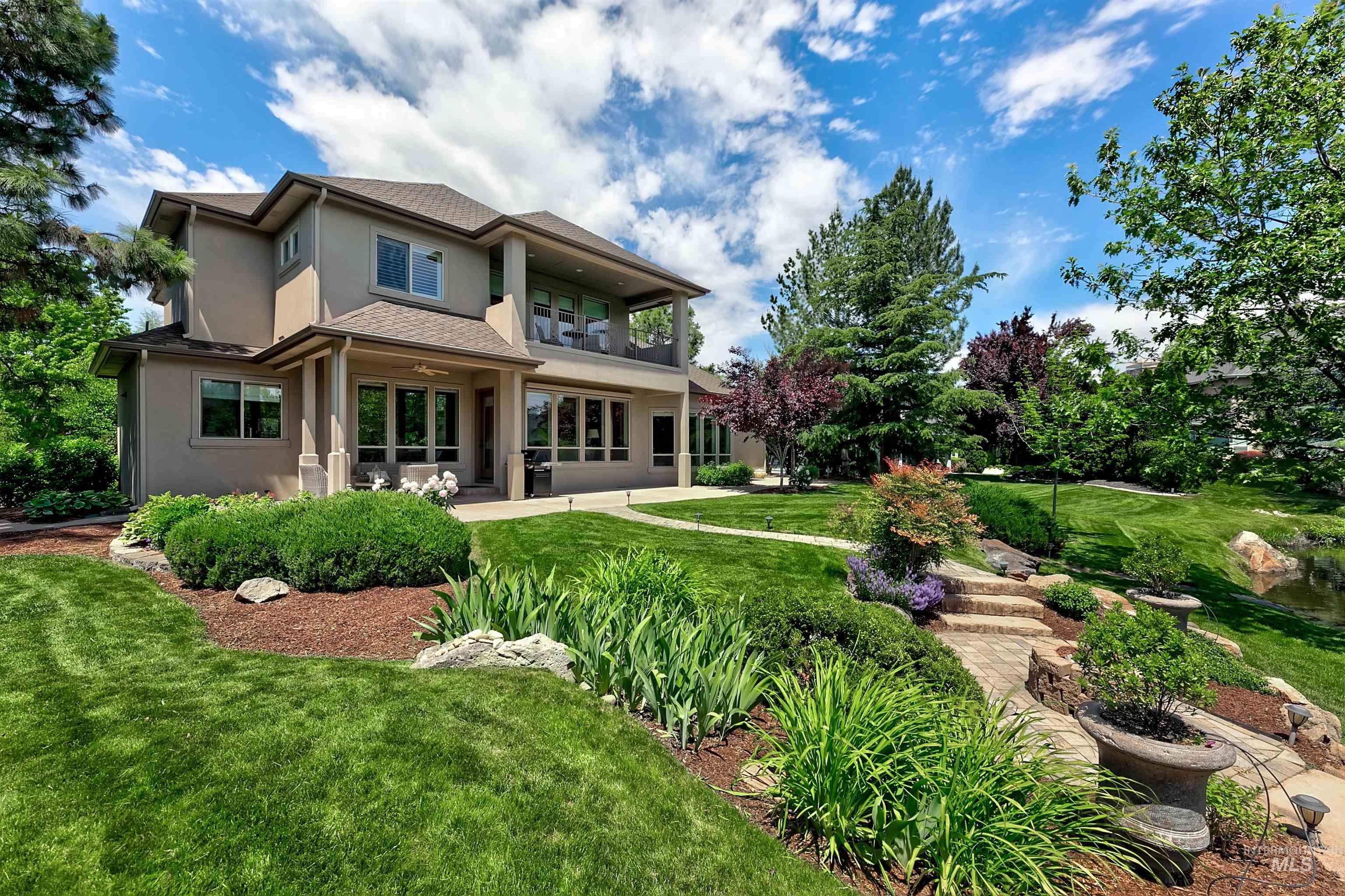 652 W Water Grove Drive, Eagle, Idaho 83616, 4 Bedrooms, 3.5 Bathrooms, Residential For Sale, Price $1,795,000,MLS 98990788