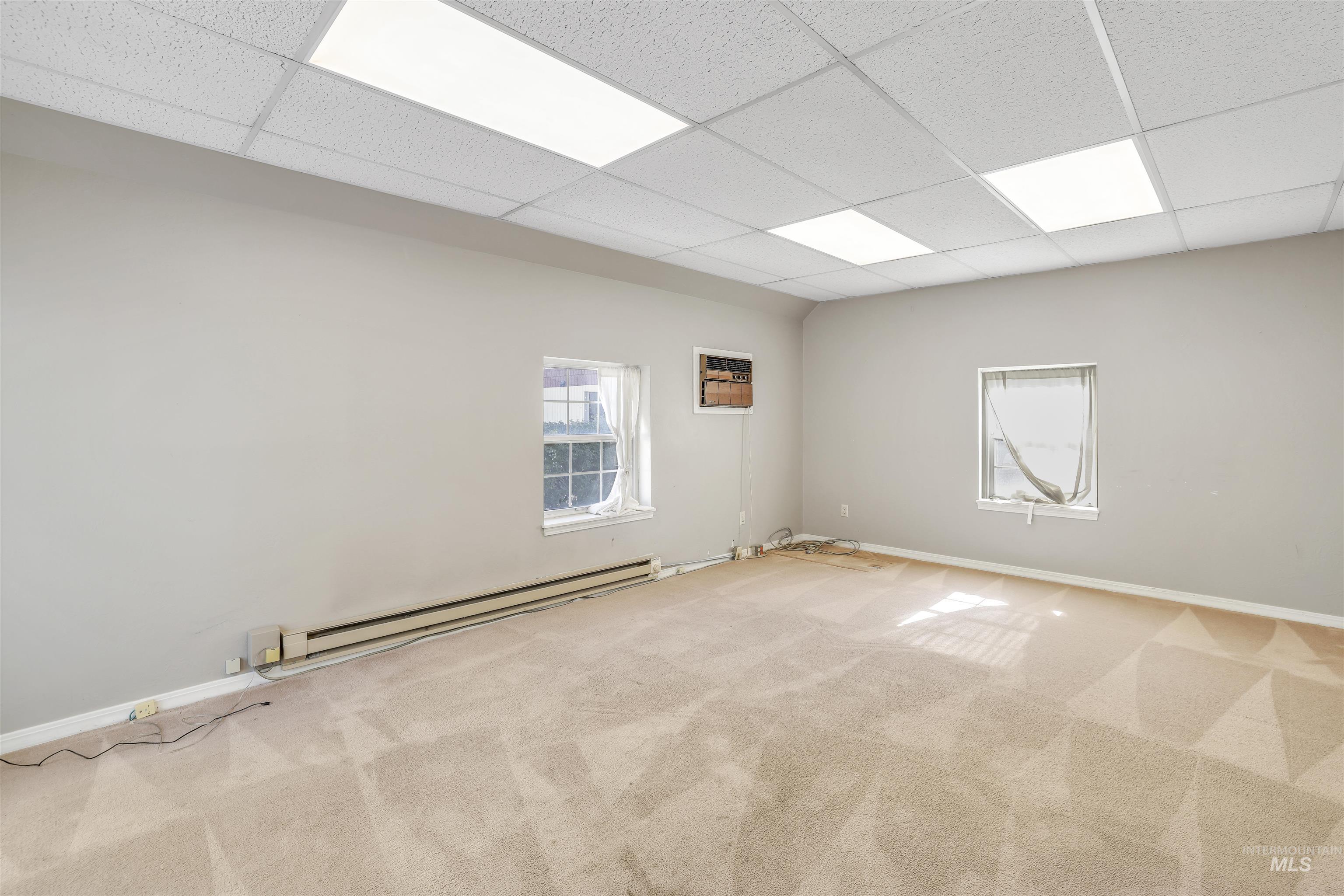 397 Blue Lakes Blvd N, Twin Falls, Idaho 83301, 6 Rooms, Business/Commercial For Sale, Price $950,000,MLS 98990793
