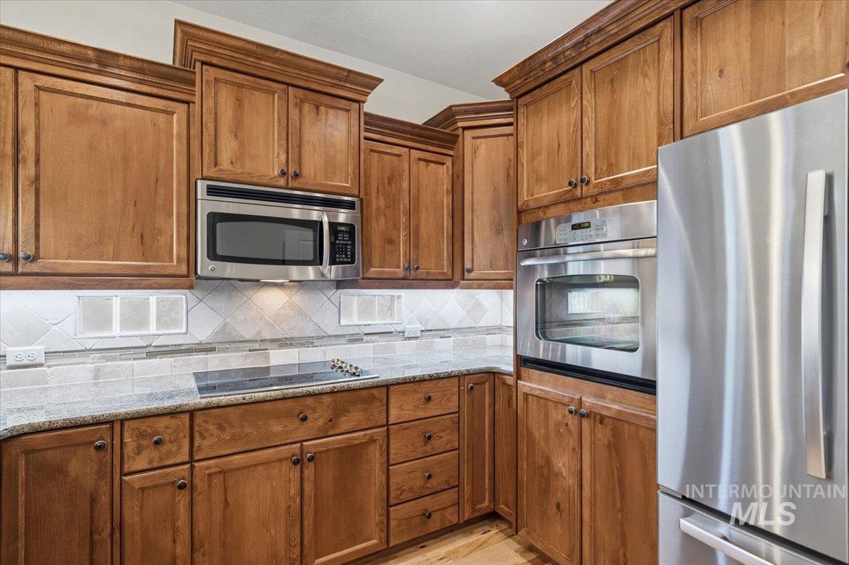 561 S Archstone Way, Boise, Idaho 83709, 3 Bedrooms, 2 Bathrooms, Residential For Sale, Price $468,400,MLS 98990796