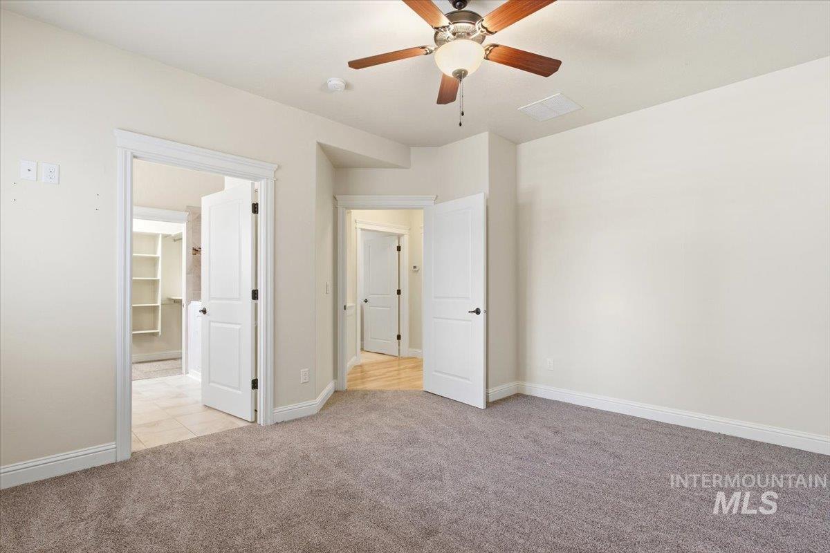561 S Archstone Way, Boise, Idaho 83709, 3 Bedrooms, 2 Bathrooms, Residential For Sale, Price $468,400,MLS 98990796