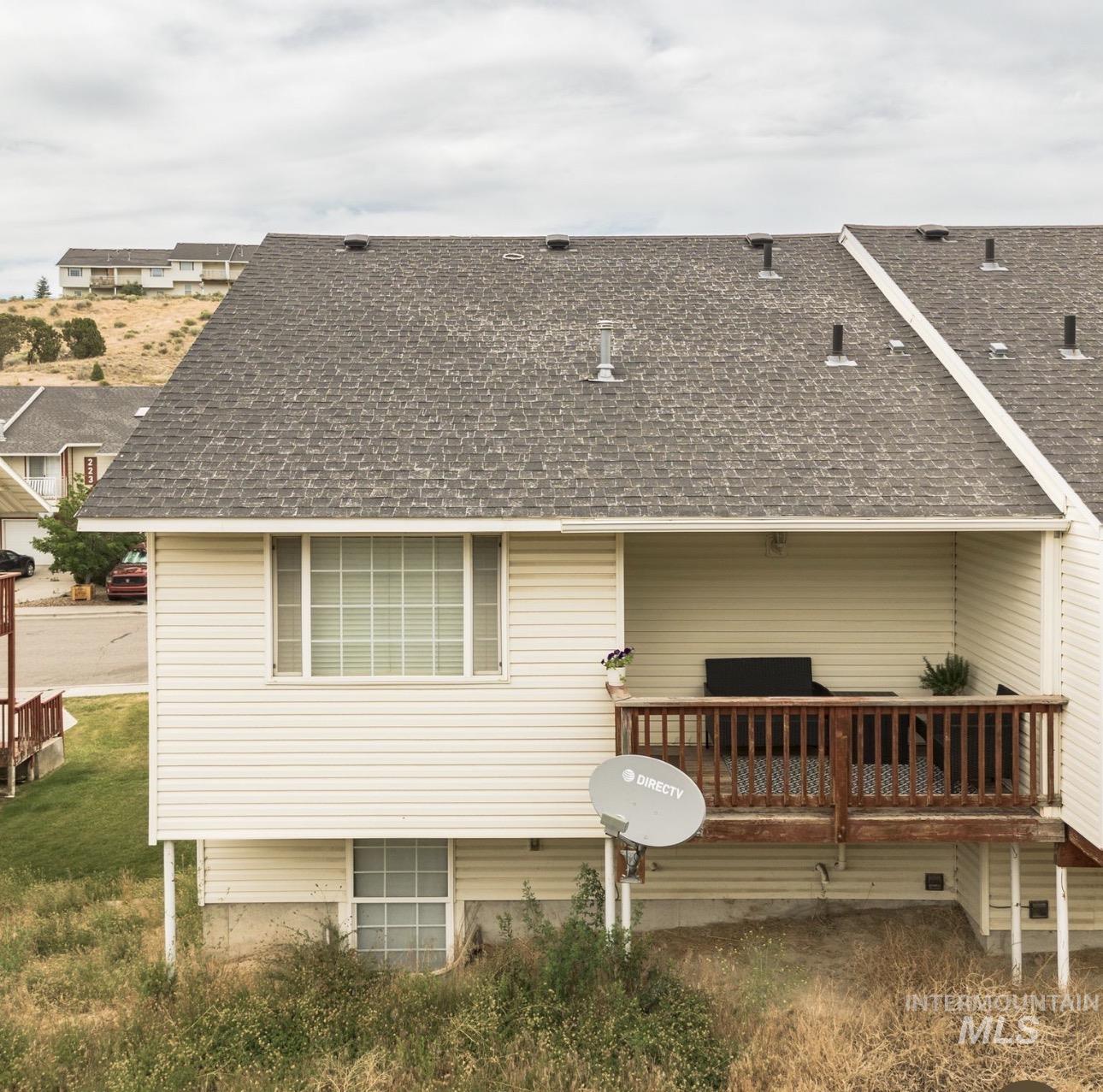 206, 225, 230 La Valle Strada, Pocatello, Idaho 83201, 3 Bedrooms, 2 Bathrooms, Residential Income For Sale, Price $690,000, 98990798