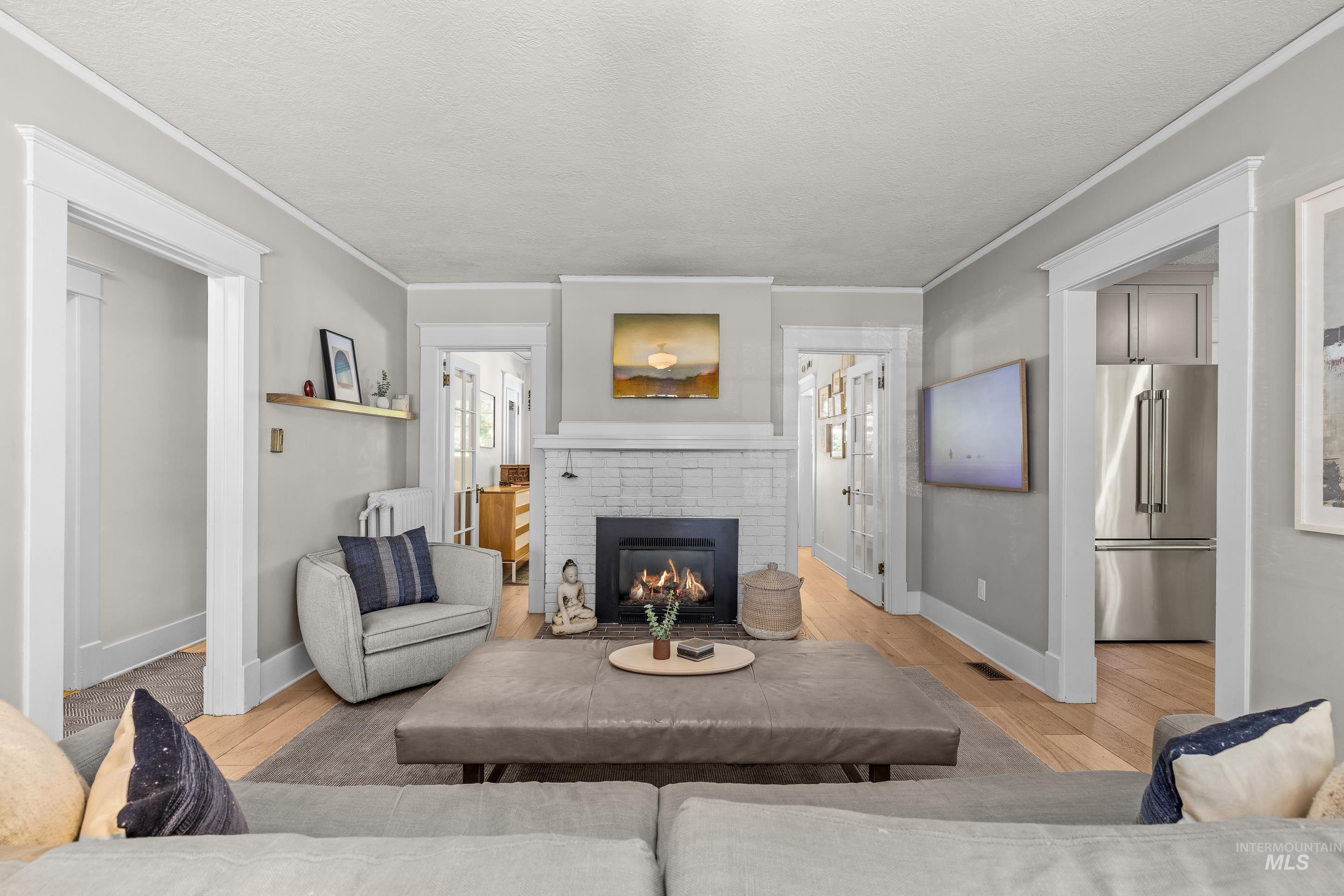 2022 W Ellis Ave, Boise, Idaho 83702, 3 Bedrooms, 2 Bathrooms, Residential For Sale, Price $888,000,MLS 98990802