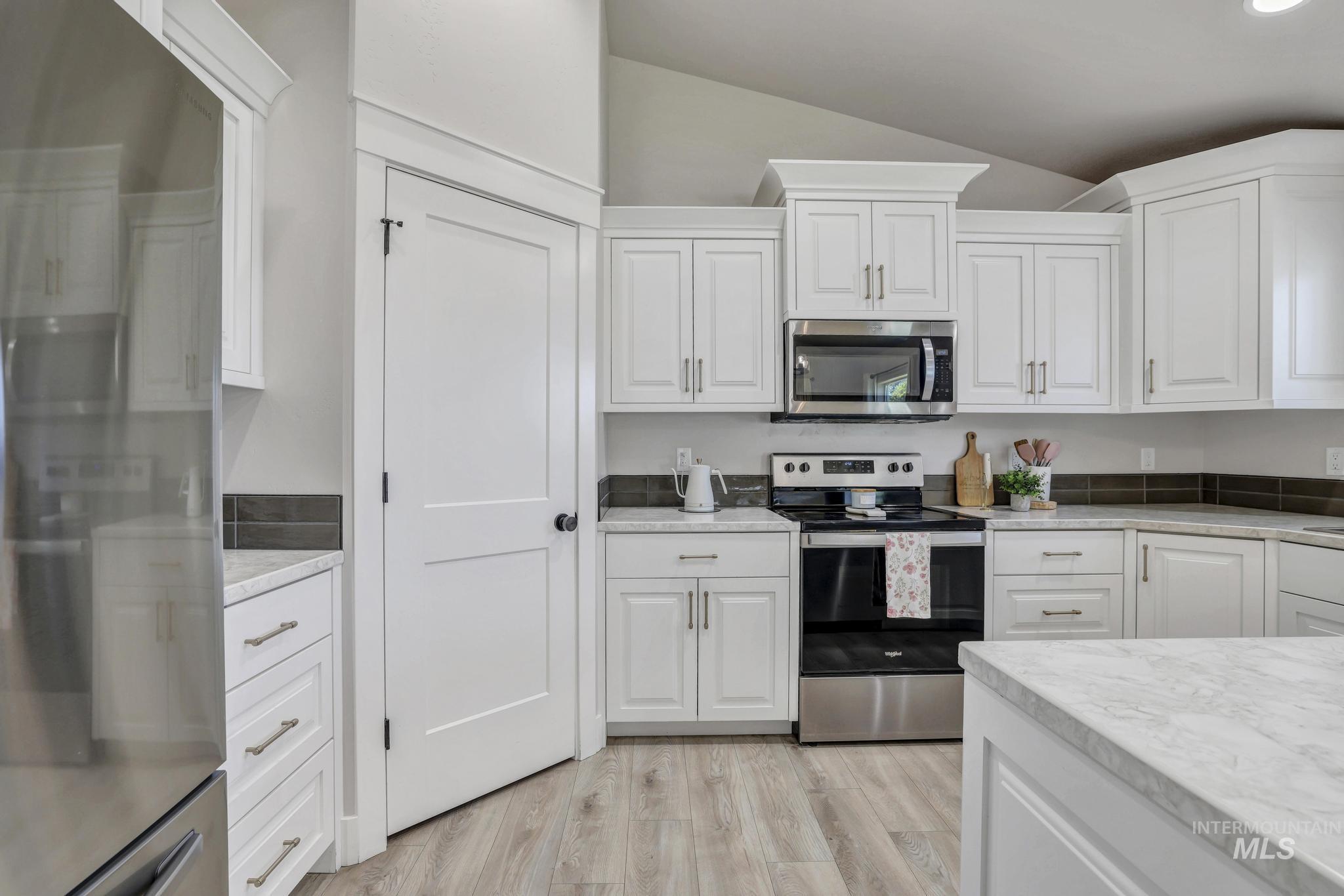 1836 Gage Ave, Twin Falls, Idaho 83301, 3 Bedrooms, 2 Bathrooms, Residential For Sale, Price $399,999,MLS 98990803