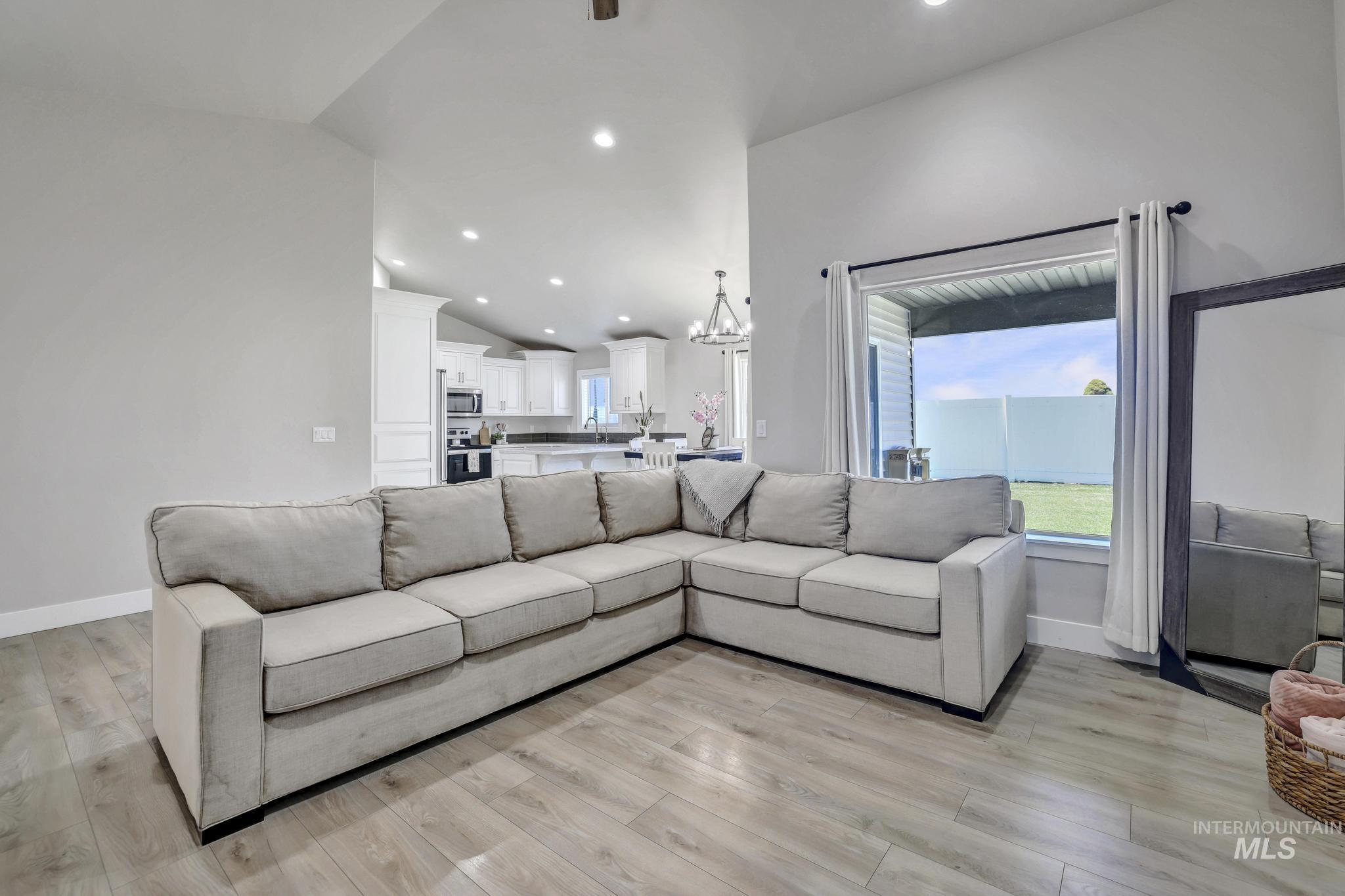 1836 Gage Ave, Twin Falls, Idaho 83301, 3 Bedrooms, 2 Bathrooms, Residential For Sale, Price $399,999,MLS 98990803