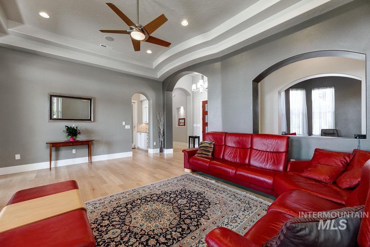 12583 W Deep Canyon Drive, Star, Idaho 83669, 4 Bedrooms, 3 Bathrooms, Residential For Sale, Price $1,599,900,MLS 98990806