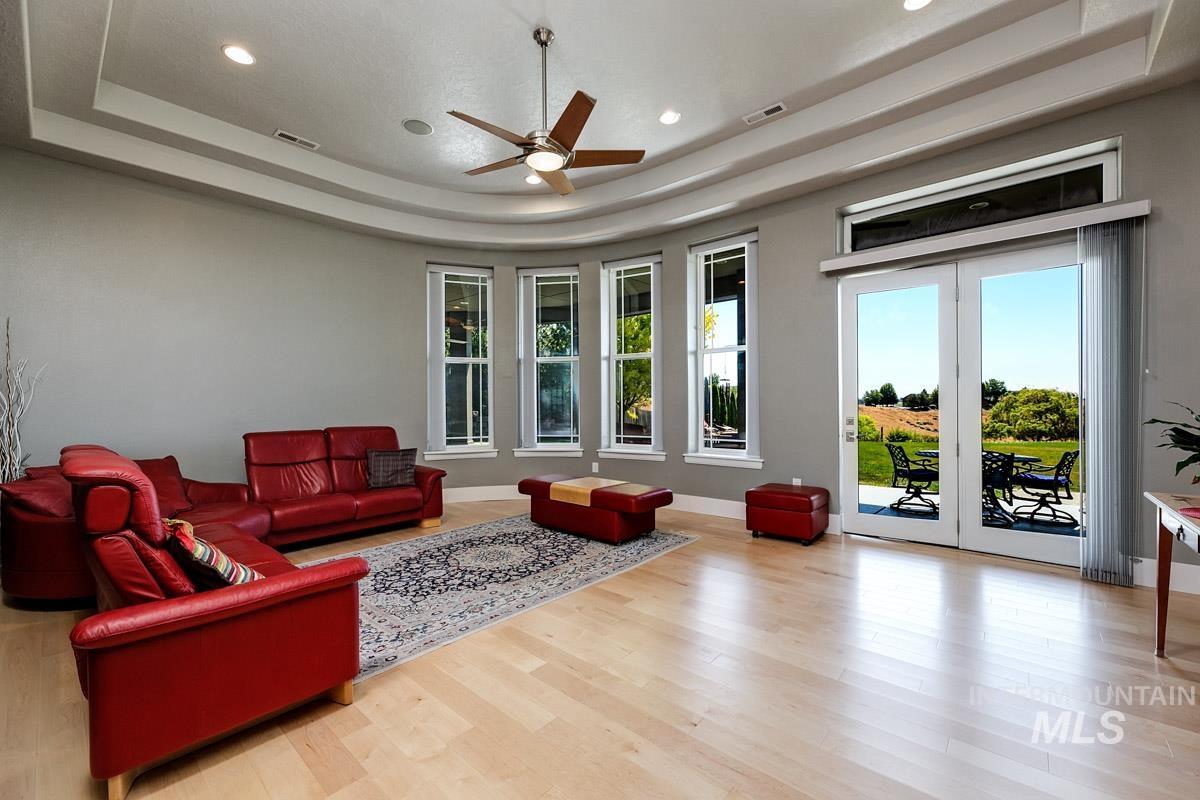 12583 W Deep Canyon Drive, Star, Idaho 83669, 4 Bedrooms, 3 Bathrooms, Residential For Sale, Price $1,599,900,MLS 98990806
