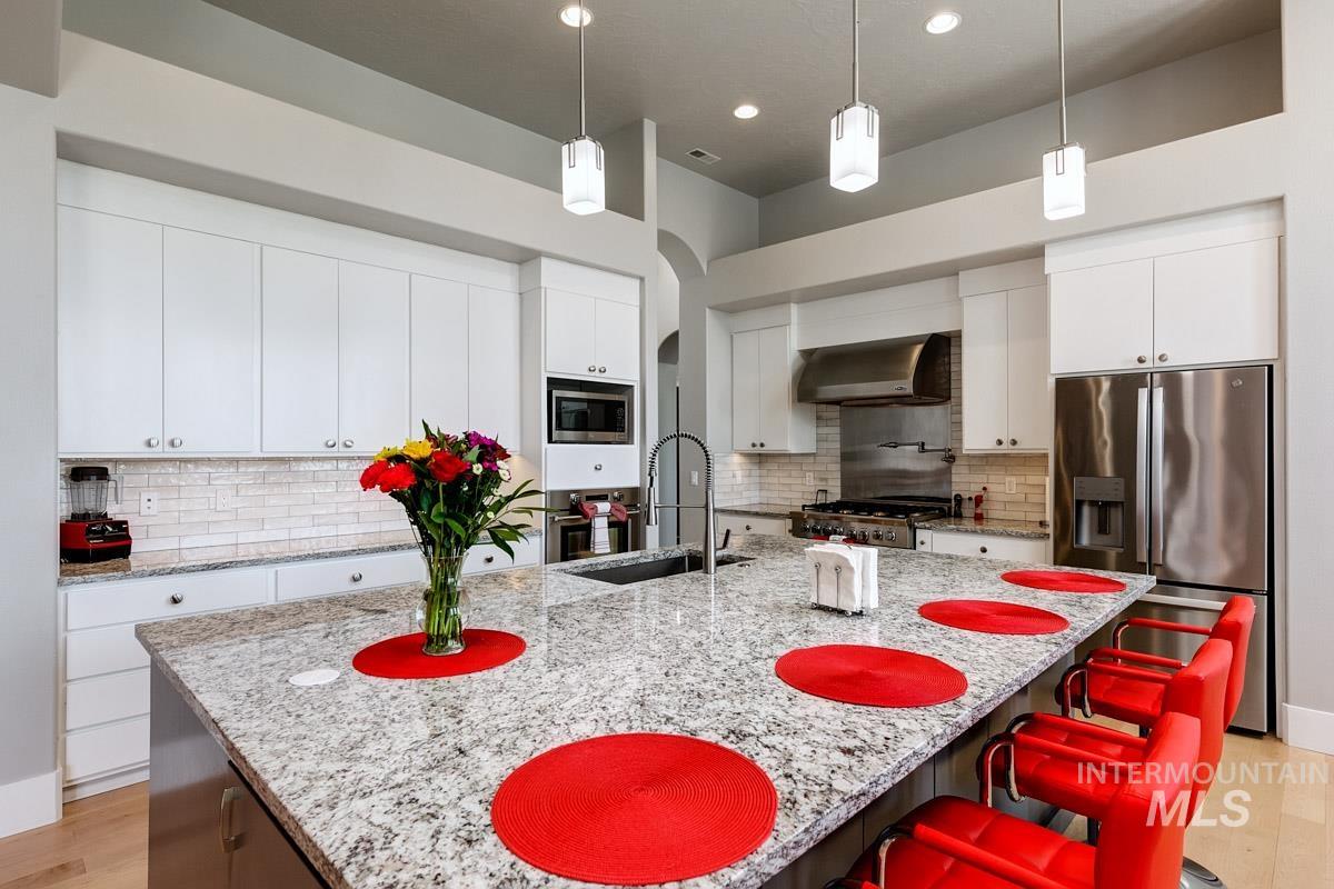 12583 W Deep Canyon Drive, Star, Idaho 83669, 4 Bedrooms, 3 Bathrooms, Residential For Sale, Price $1,599,900,MLS 98990806