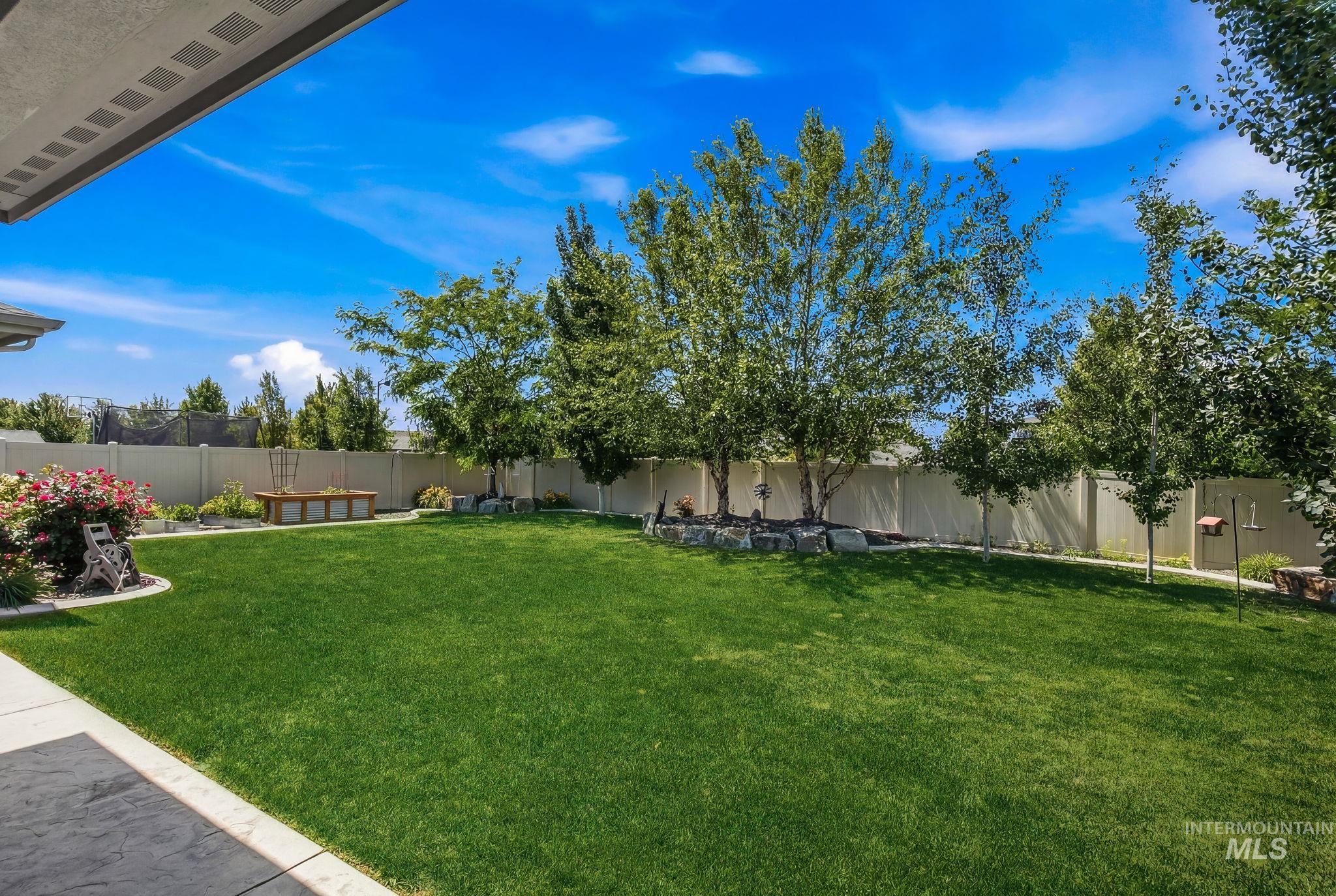 9133 S Cipolletti Way, Kuna, Idaho 83634, 3 Bedrooms, 2.5 Bathrooms, Residential For Sale, Price $699,900,MLS 98990809