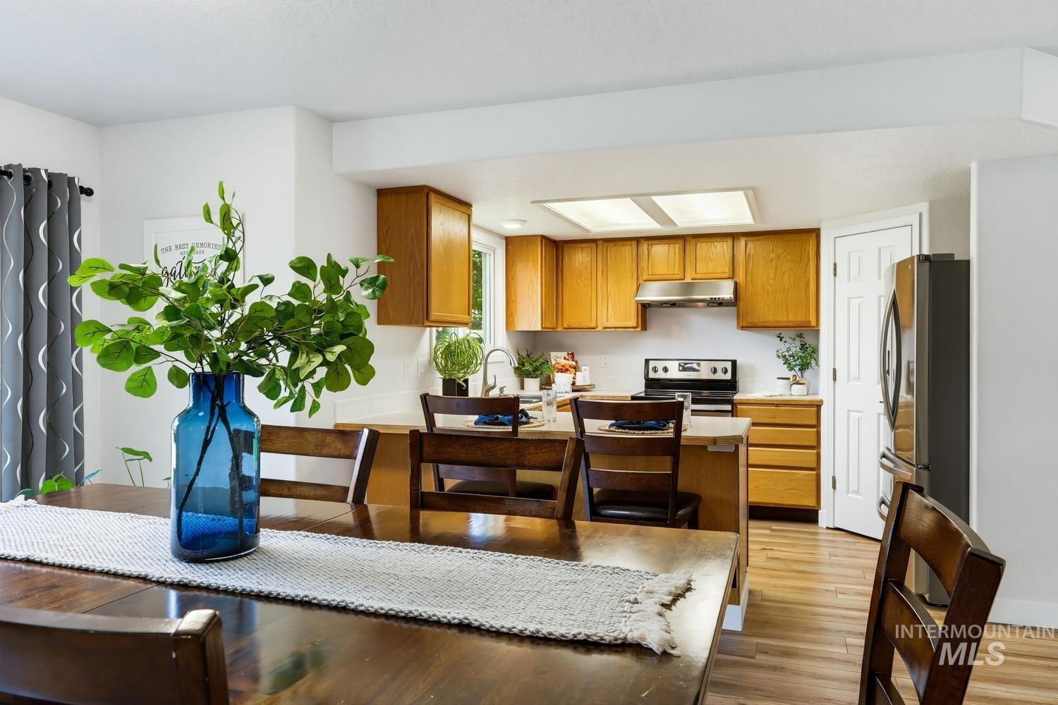 12547 W. Delmar, Boise, Idaho 83713, 4 Bedrooms, 2.5 Bathrooms, Residential For Sale, Price $537,700,MLS 98990810