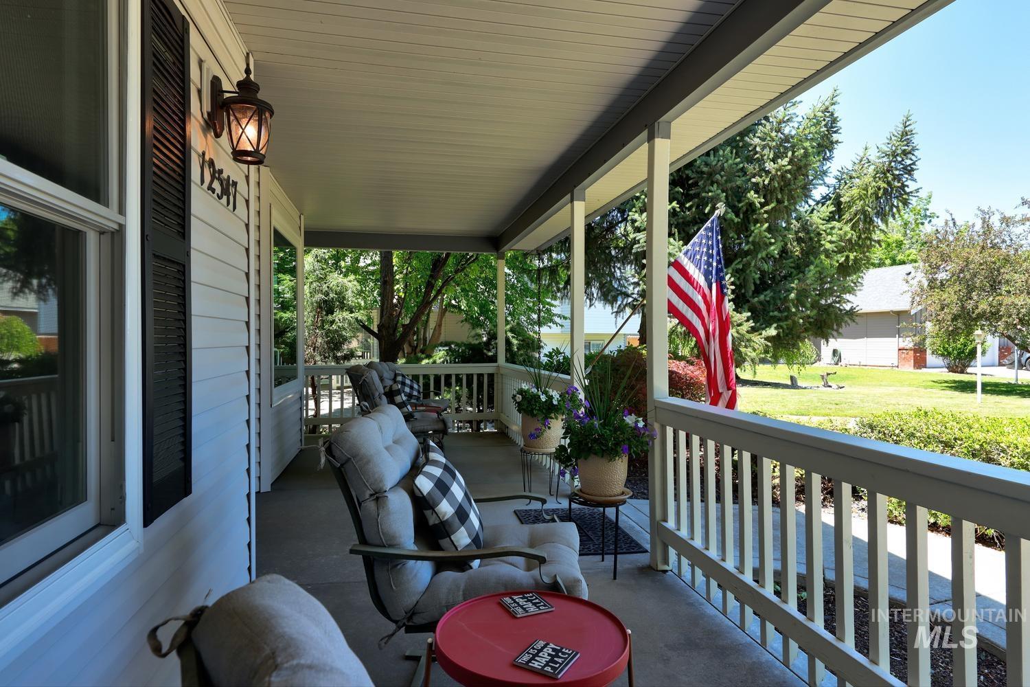 12547 W. Delmar, Boise, Idaho 83713, 4 Bedrooms, 2.5 Bathrooms, Residential For Sale, Price $537,700,MLS 98990810