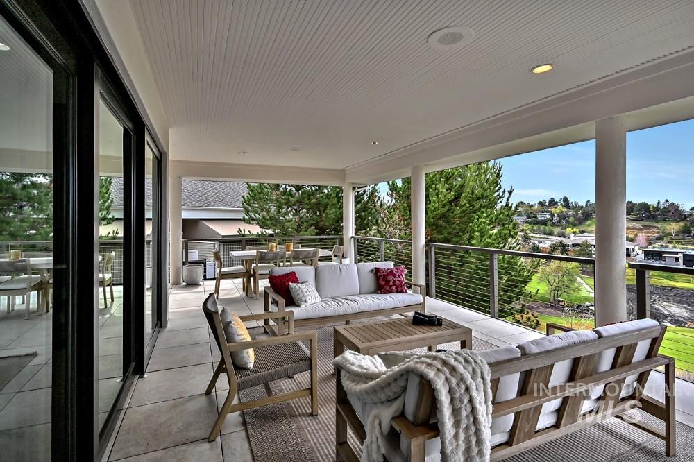 329 W Thornberry Dr, Boise, Idaho 83702, 4 Bedrooms, 4.5 Bathrooms, Residential For Sale, Price $3,195,000, 98990811