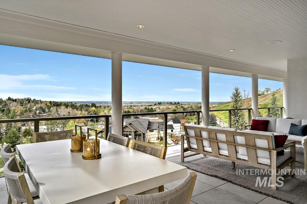 329 W Thornberry Dr, Boise, Idaho 83702, 4 Bedrooms, 4.5 Bathrooms, Residential For Sale, Price $3,195,000, 98990811