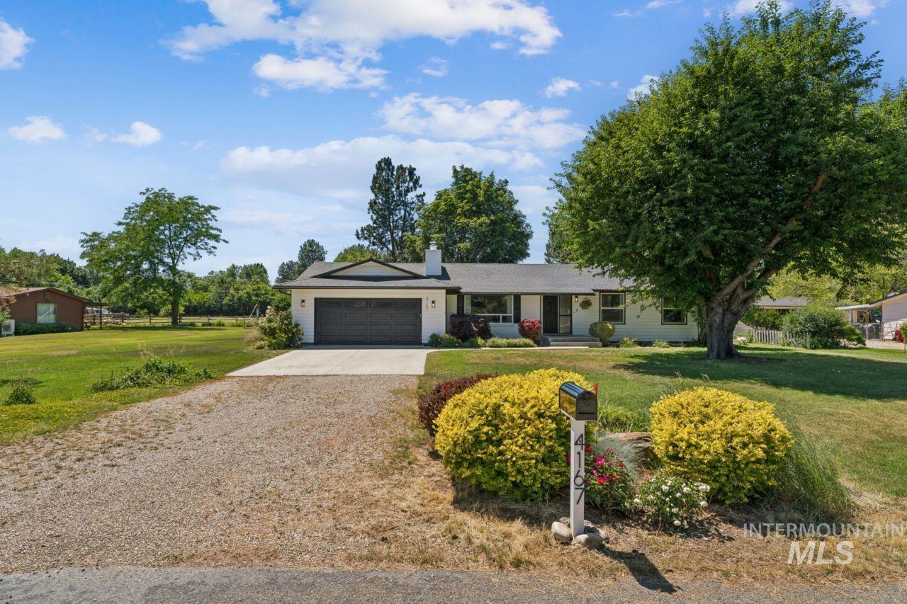 4167 N Columbine St, Boise, Idaho 83713, 6 Bedrooms, 3 Bathrooms, Residential For Sale, Price $925,000,MLS 98990813