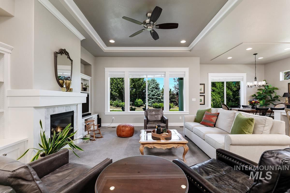 5853 S Palatino Way, Meridian, Idaho 83642, 3 Bedrooms, 2 Bathrooms, Residential For Sale, Price $624,900,MLS 98990816