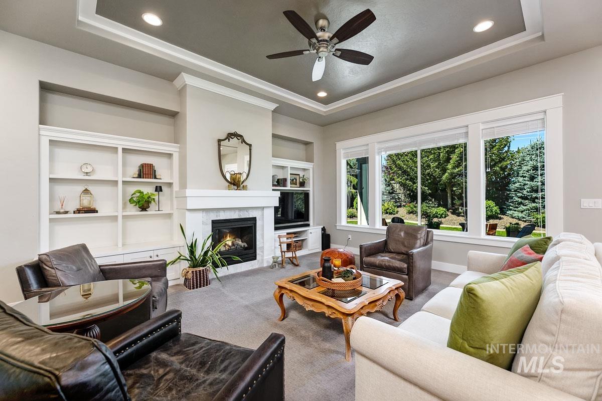 5853 S Palatino Way, Meridian, Idaho 83642, 3 Bedrooms, 2 Bathrooms, Residential For Sale, Price $624,900,MLS 98990816