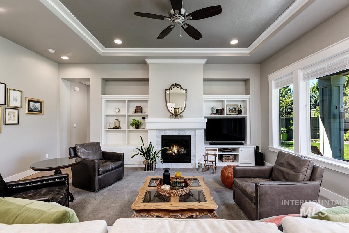 5853 S Palatino Way, Meridian, Idaho 83642, 3 Bedrooms, 2 Bathrooms, Residential For Sale, Price $624,900,MLS 98990816