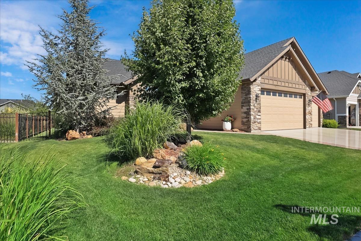 1116 N World Cup Lane, Eagle, Idaho 83616, 4 Bedrooms, 2 Bathrooms, Residential For Sale, Price $669,000,MLS 98990817