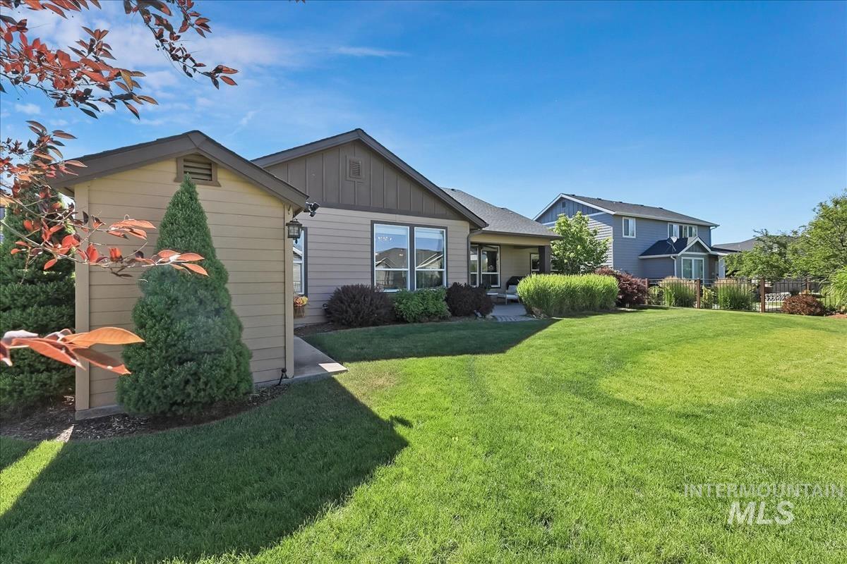 1116 N World Cup Lane, Eagle, Idaho 83616, 4 Bedrooms, 2 Bathrooms, Residential For Sale, Price $669,000,MLS 98990817
