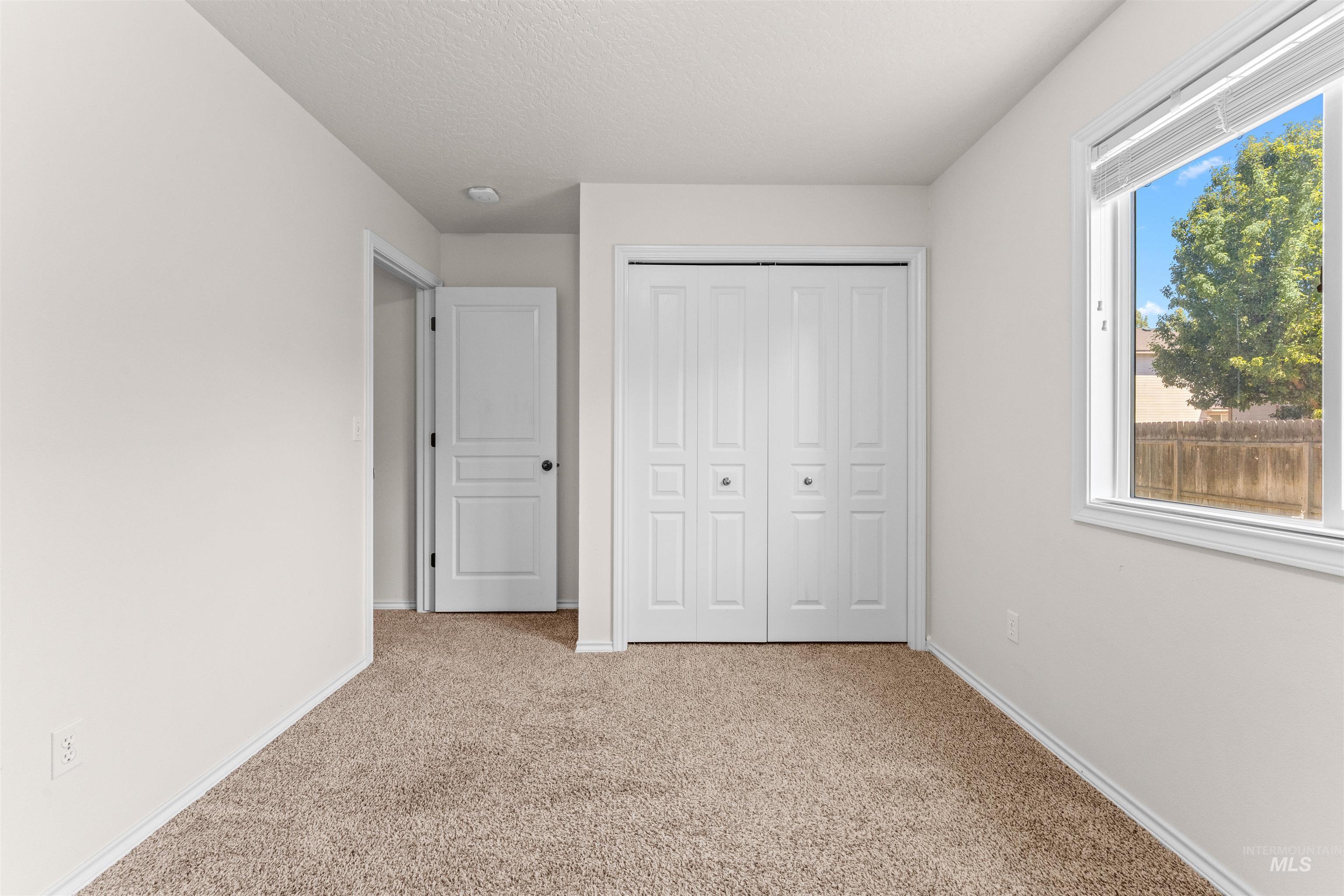 6419 E Crestley, Nampa, Idaho 83687-4117, 3 Bedrooms, 2 Bathrooms, Residential For Sale, Price $399,000,MLS 98990820