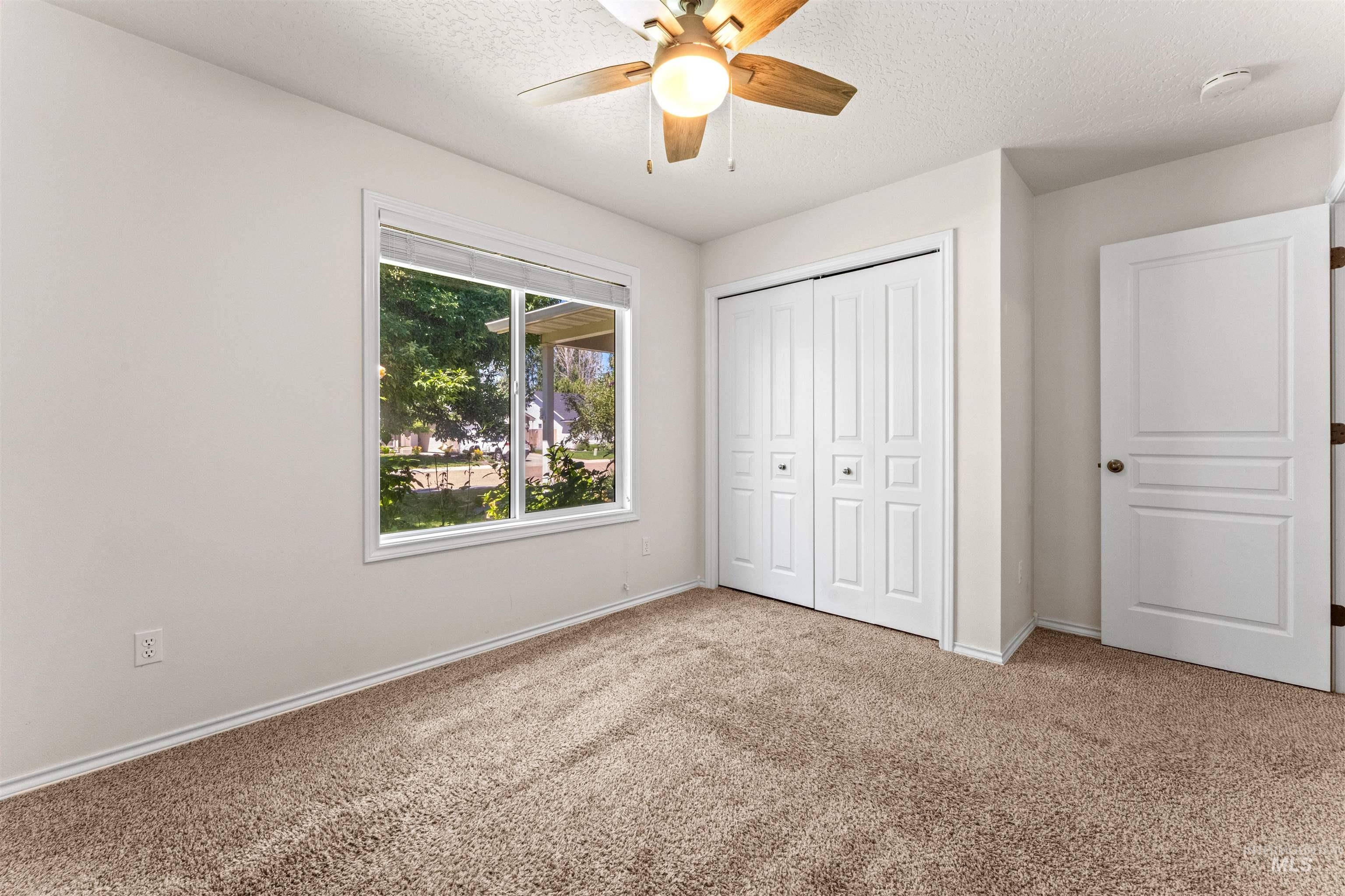 6419 E Crestley, Nampa, Idaho 83687-4117, 3 Bedrooms, 2 Bathrooms, Residential For Sale, Price $399,000,MLS 98990820
