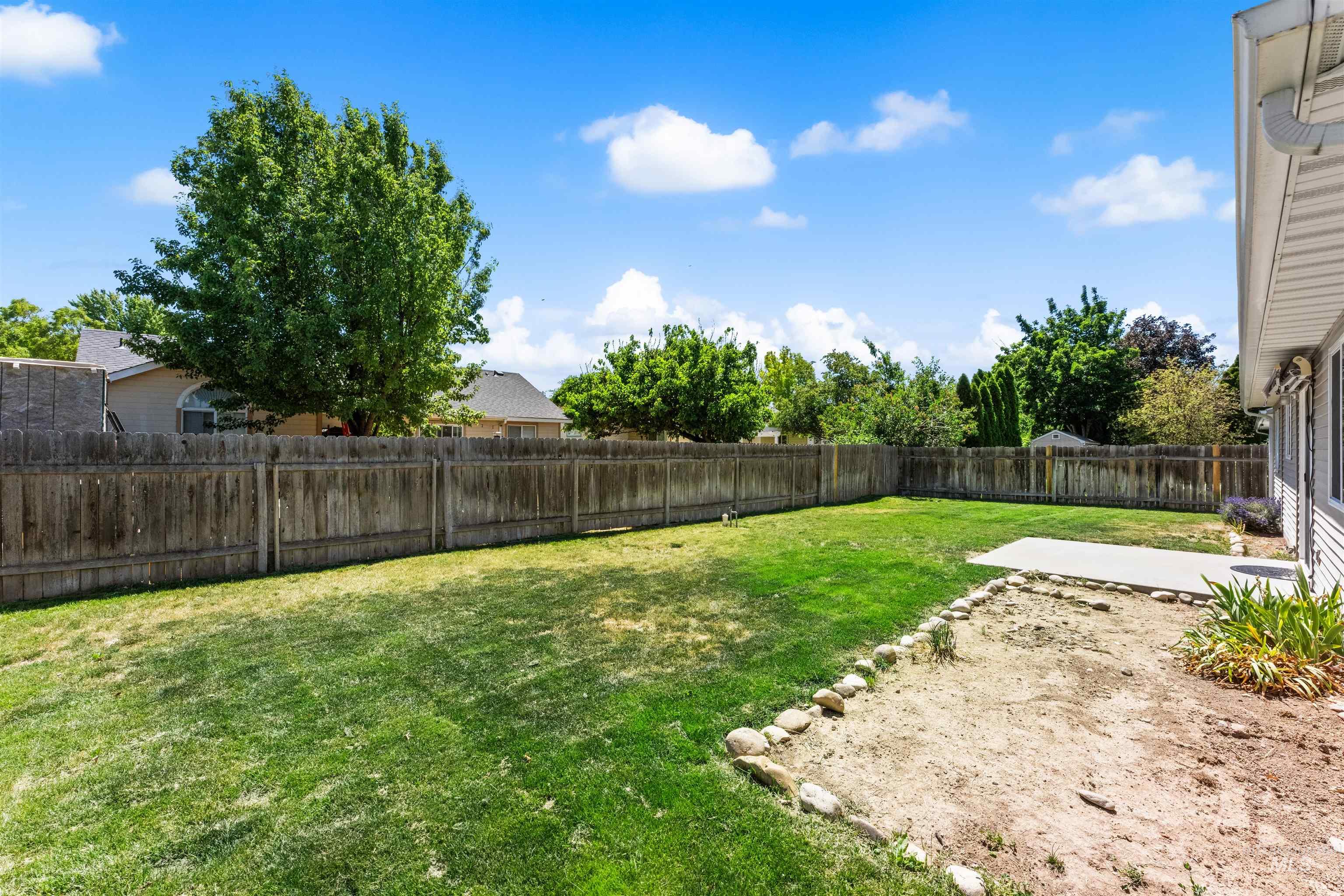 6419 E Crestley, Nampa, Idaho 83687-4117, 3 Bedrooms, 2 Bathrooms, Residential For Sale, Price $399,000,MLS 98990820