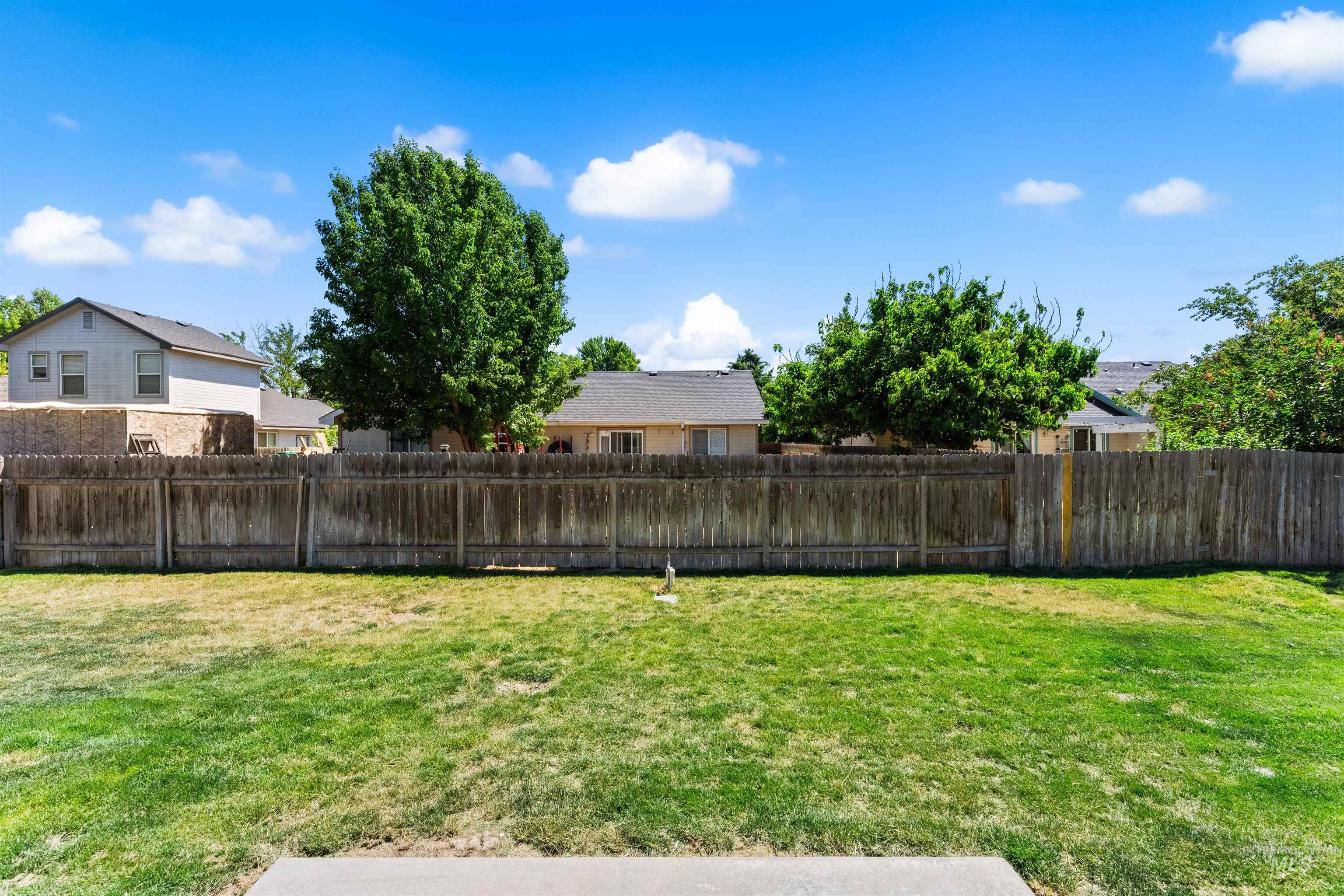 6419 E Crestley, Nampa, Idaho 83687-4117, 3 Bedrooms, 2 Bathrooms, Residential For Sale, Price $399,000,MLS 98990820