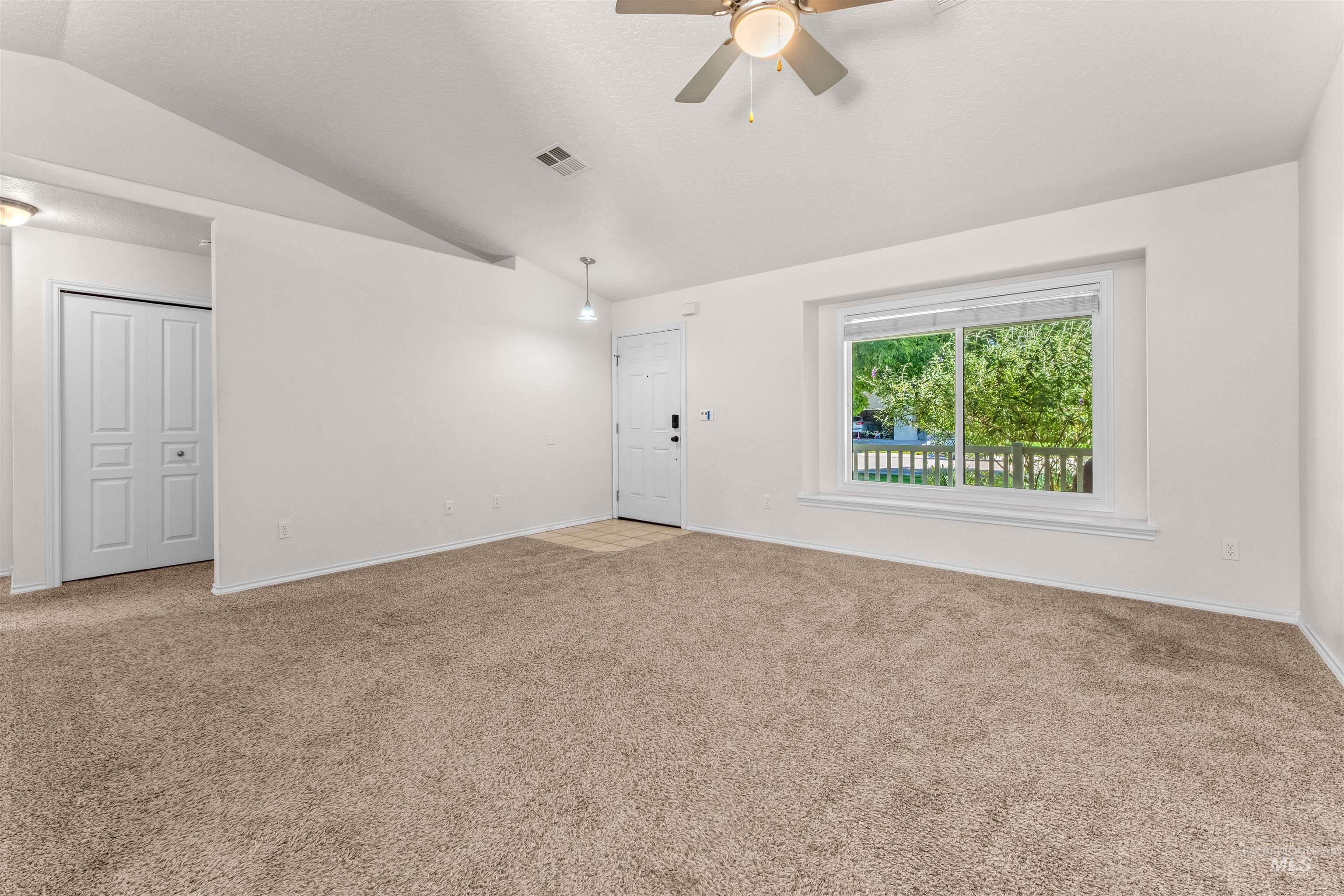 6419 E Crestley, Nampa, Idaho 83687-4117, 3 Bedrooms, 2 Bathrooms, Residential For Sale, Price $399,000,MLS 98990820
