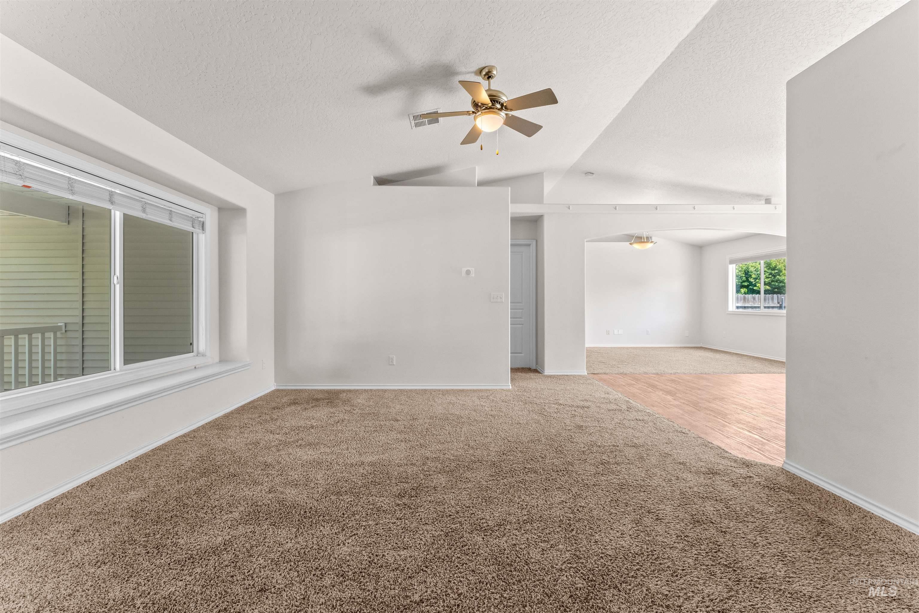 6419 E Crestley, Nampa, Idaho 83687-4117, 3 Bedrooms, 2 Bathrooms, Residential For Sale, Price $399,000,MLS 98990820