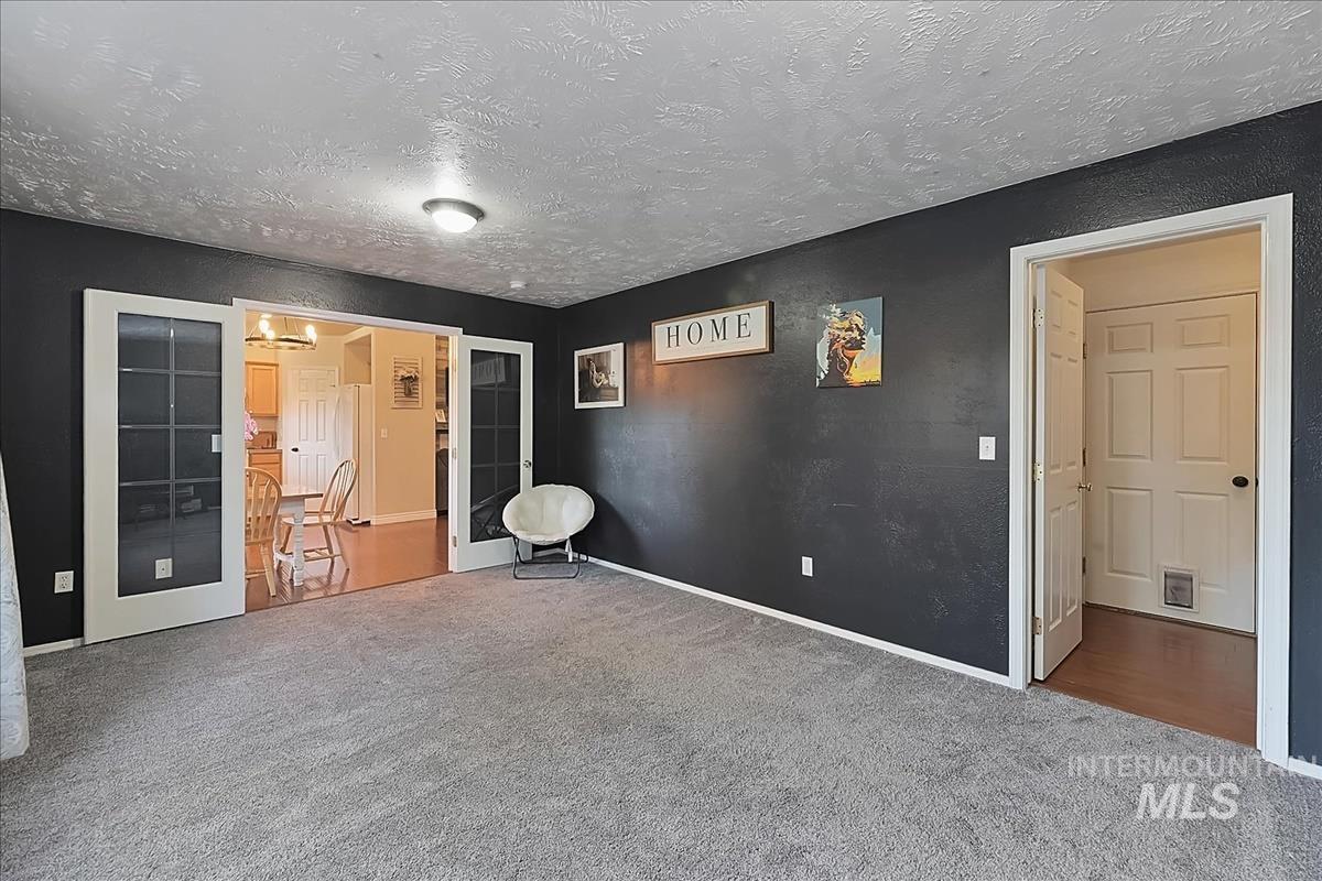 913 S Lily Court, Nampa, Idaho 83686-7062, 3 Bedrooms, 2.5 Bathrooms, Residential For Sale, Price $400,000,MLS 98990822
