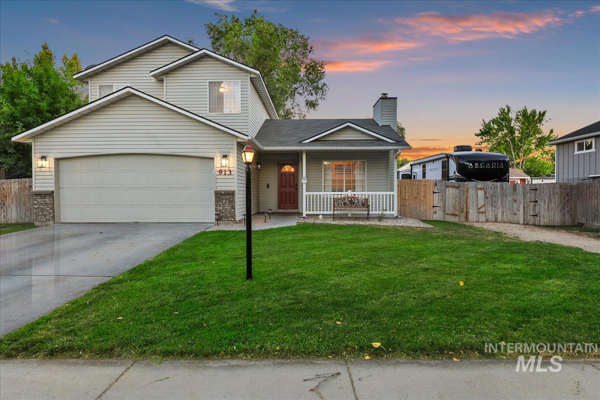 913 S Lily Court, Nampa, Idaho 83686-7062, 3 Bedrooms, 2.5 Bathrooms, Residential For Sale, Price $400,000,MLS 98990822