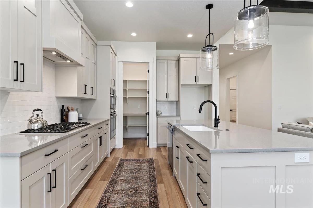 1098 E Escalation St, Meridian, Idaho 83642, 3 Bedrooms, 2.5 Bathrooms, Residential For Sale, Price $649,900, 98990823
