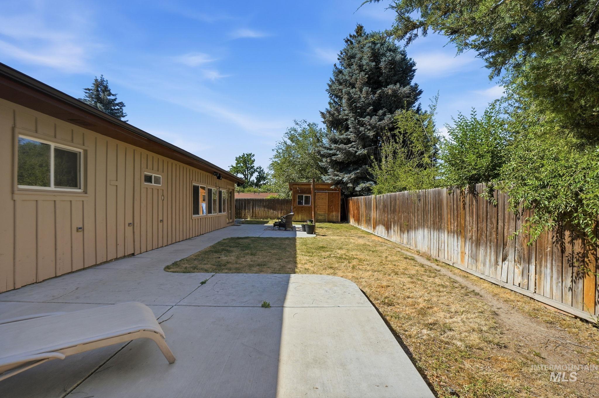 275 S Latah St, Boise, Idaho 83705, 3 Bedrooms, 2.5 Bathrooms, Residential For Sale, Price $599,900,MLS 98990825