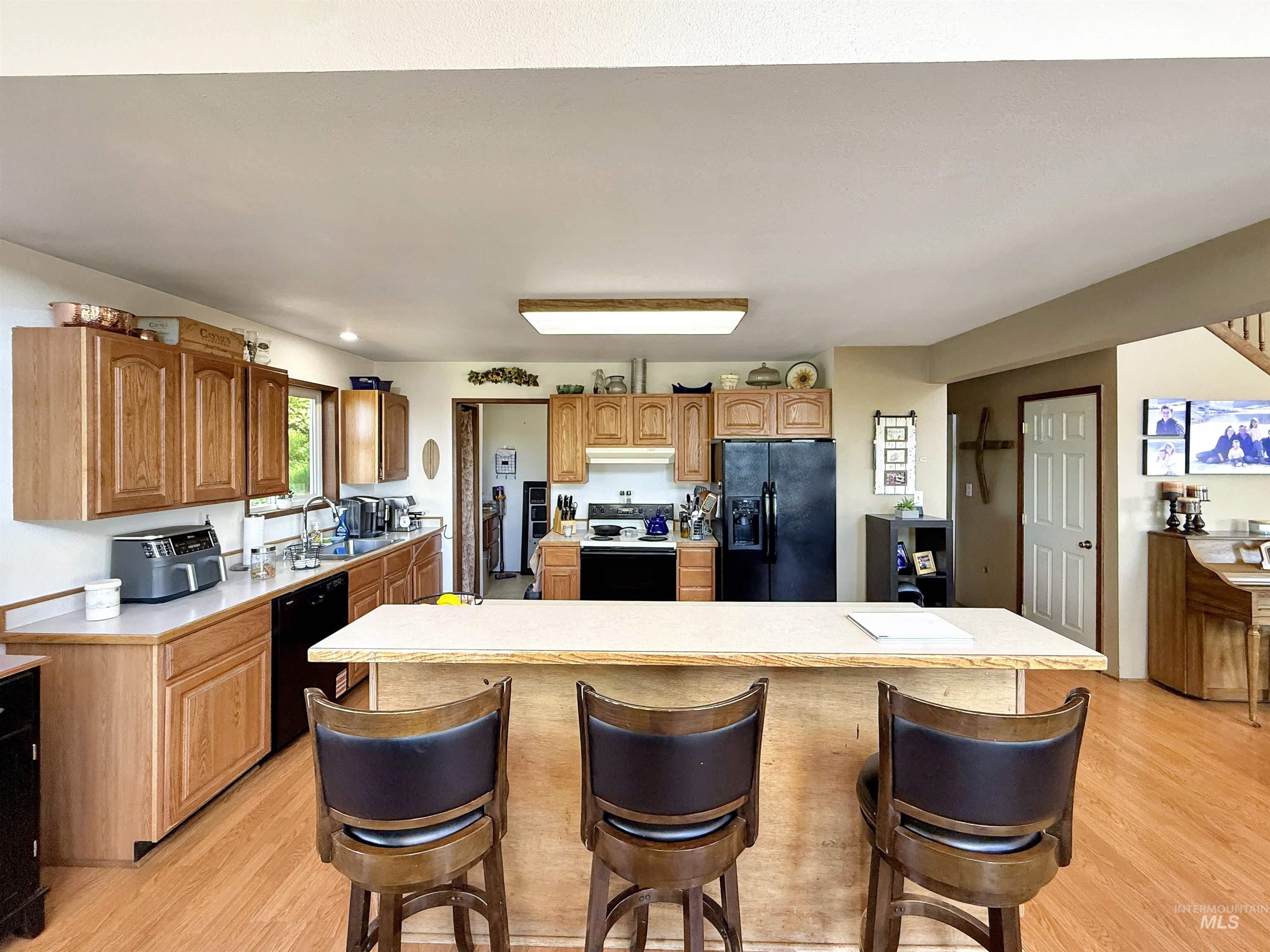 24 Ashley Place, Grangeville, Idaho 83530, 3 Bedrooms, 3 Bathrooms, Residential For Sale, Price $599,000,MLS 98990831