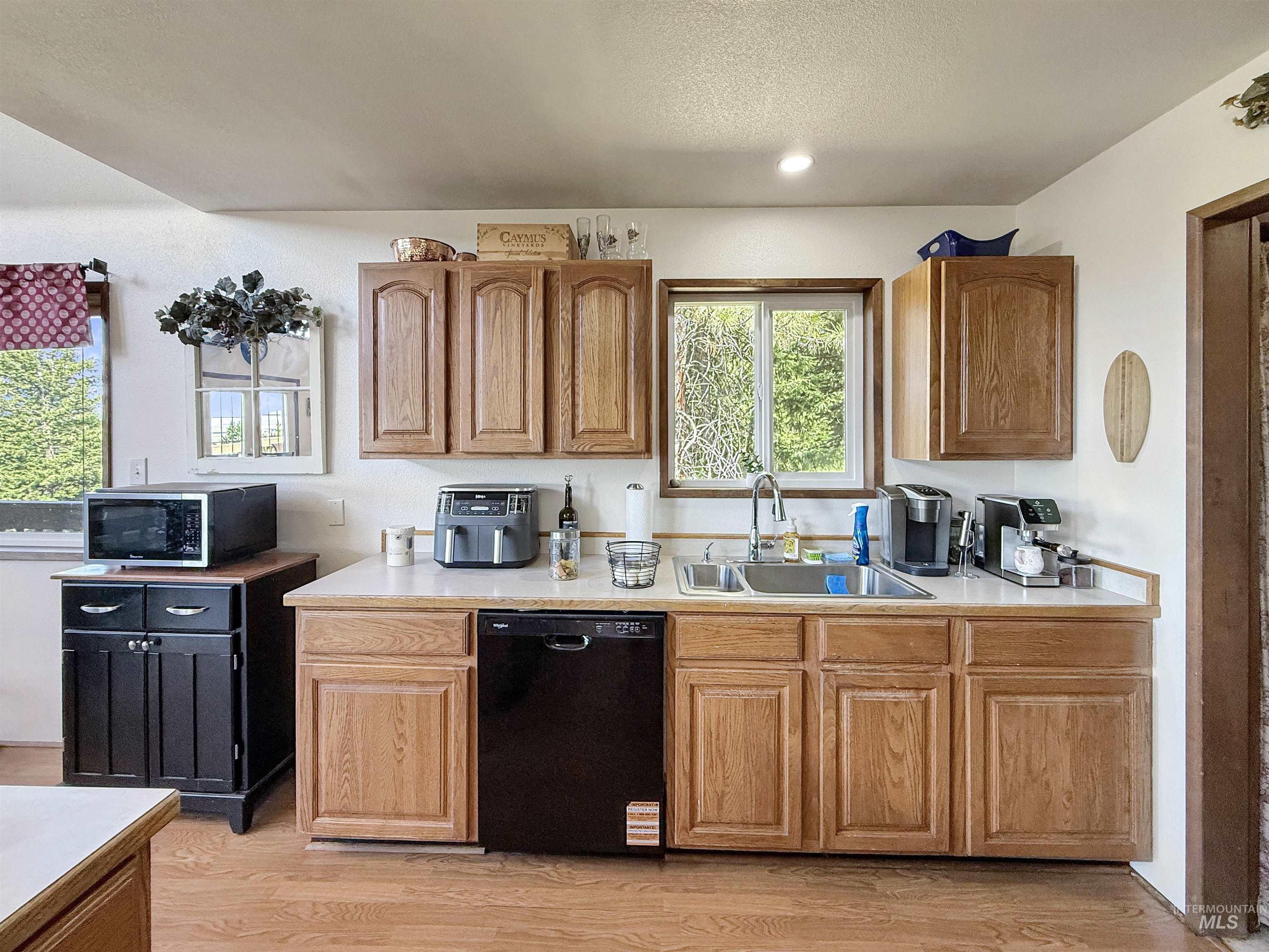 24 Ashley Place, Grangeville, Idaho 83530, 3 Bedrooms, 3 Bathrooms, Residential For Sale, Price $599,000,MLS 98990831