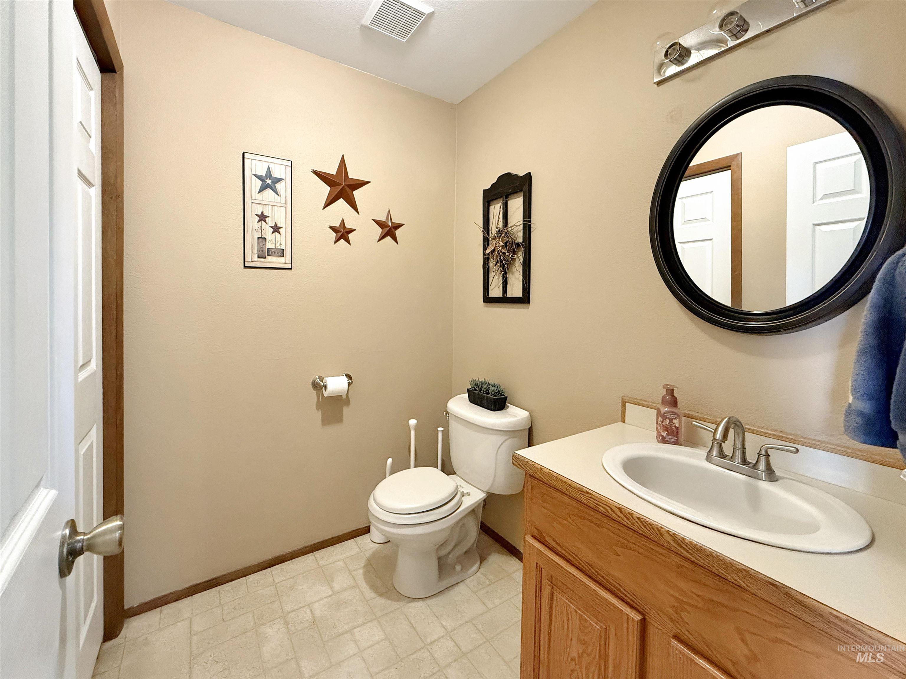 24 Ashley Place, Grangeville, Idaho 83530, 3 Bedrooms, 3 Bathrooms, Residential For Sale, Price $599,000,MLS 98990831