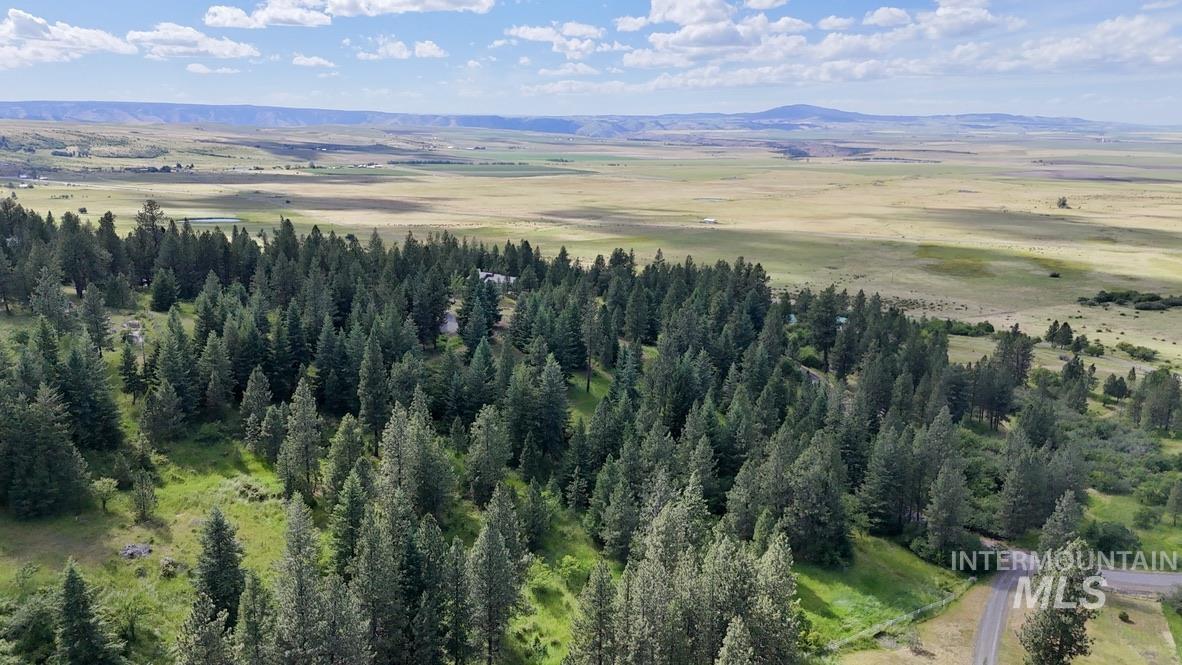 24 Ashley Place, Grangeville, Idaho 83530, 3 Bedrooms, 3 Bathrooms, Residential For Sale, Price $599,000,MLS 98990831