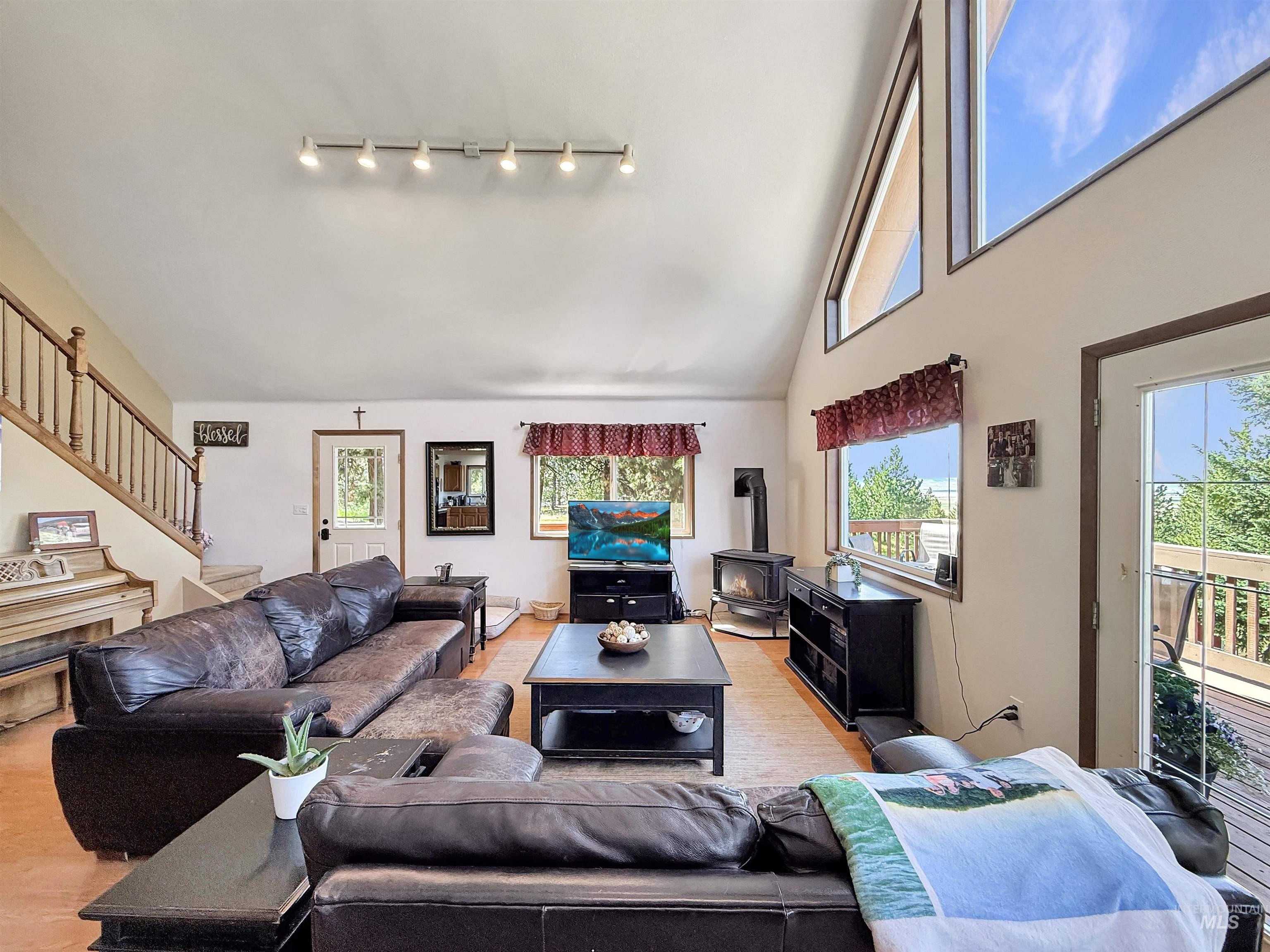24 Ashley Place, Grangeville, Idaho 83530, 3 Bedrooms, 3 Bathrooms, Residential For Sale, Price $599,000,MLS 98990831
