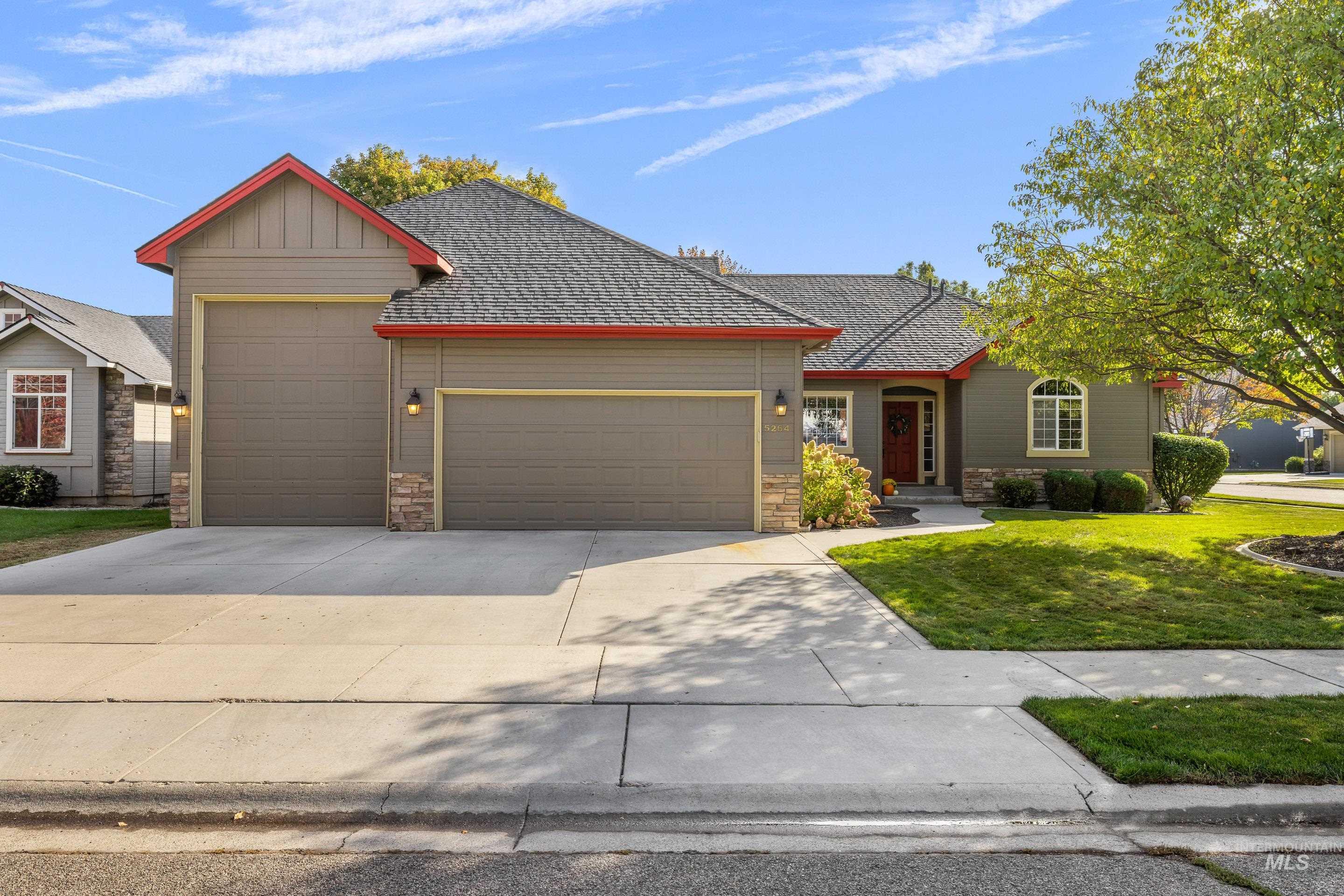 5264 N Schumann Ave., Meridian, Idaho 83646, 4 Bedrooms, 3 Bathrooms, Residential For Sale, Price $630,000,MLS 98990832