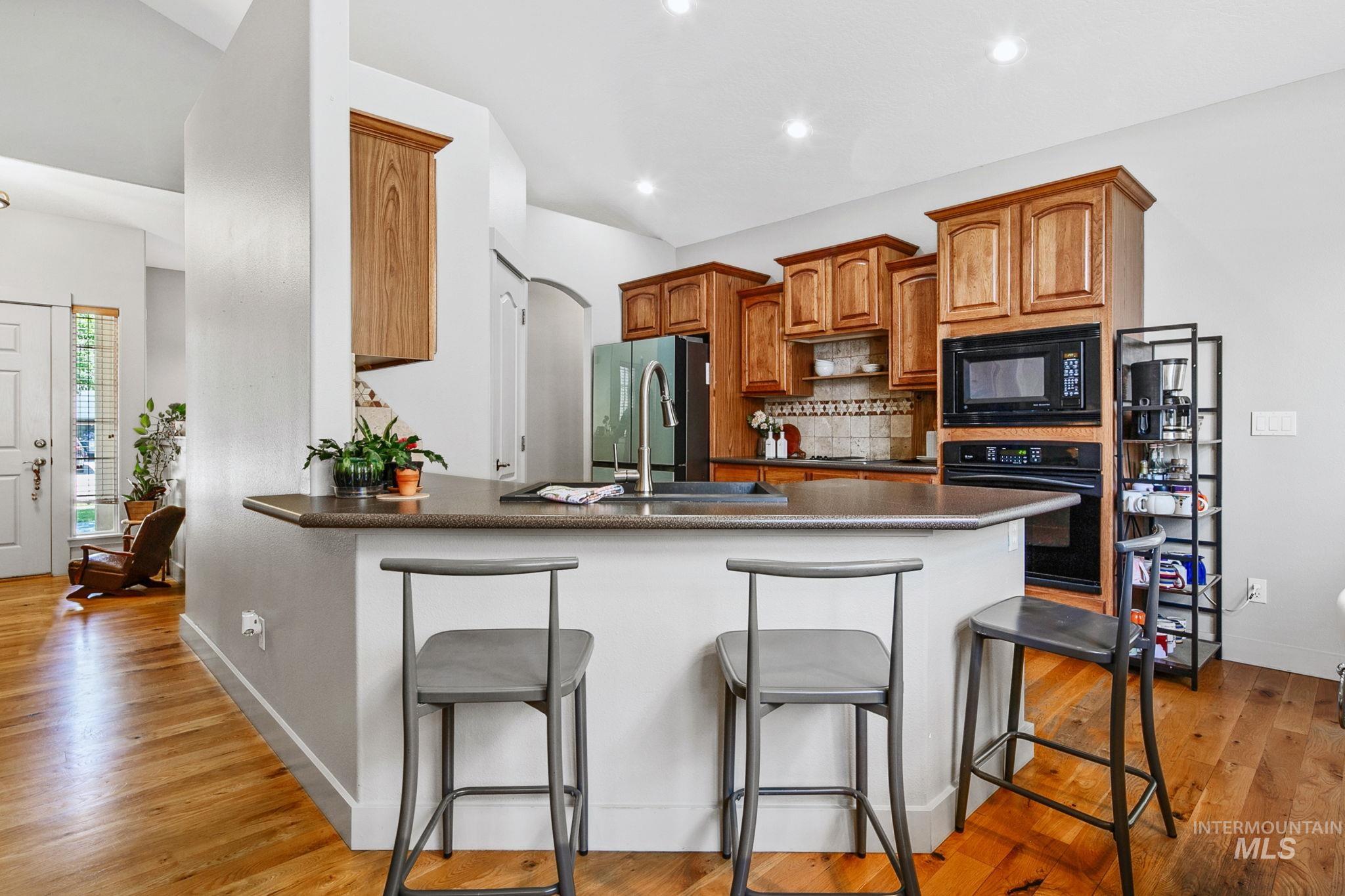 5264 N Schumann Ave., Meridian, Idaho 83646, 4 Bedrooms, 3 Bathrooms, Residential For Sale, Price $630,000,MLS 98990832
