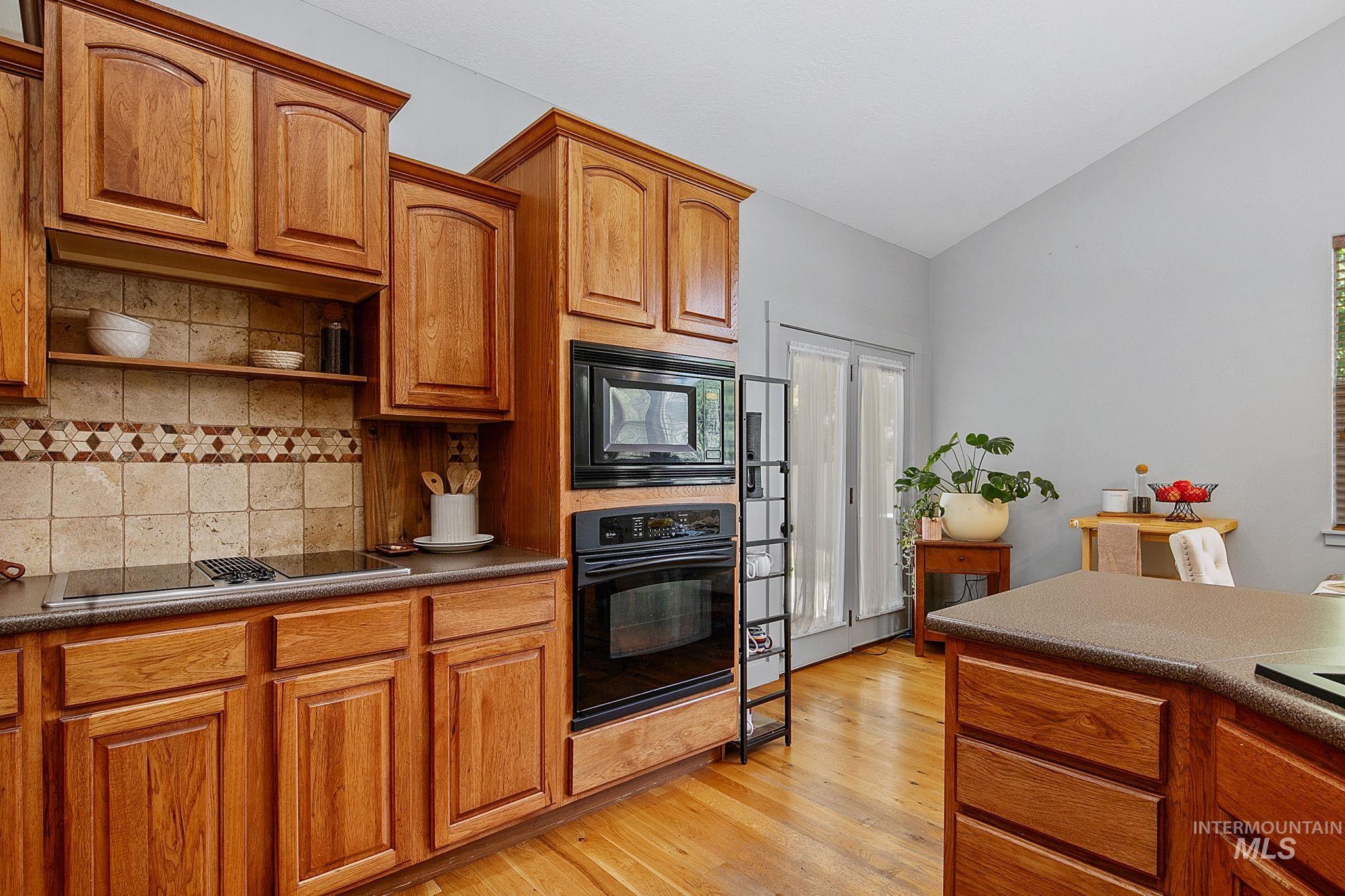 5264 N Schumann Ave., Meridian, Idaho 83646, 4 Bedrooms, 3 Bathrooms, Residential For Sale, Price $630,000,MLS 98990832