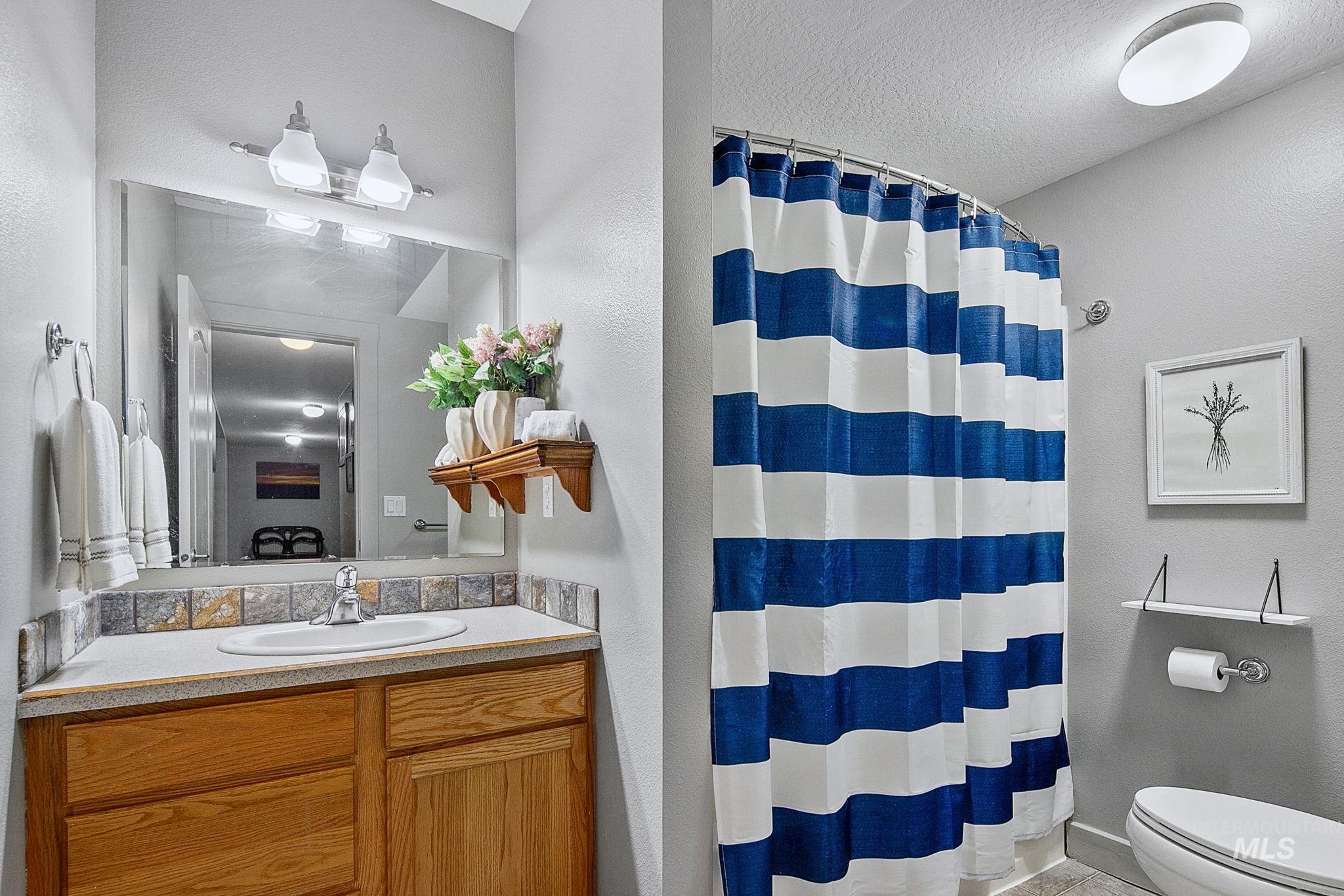 5264 N Schumann Ave., Meridian, Idaho 83646, 4 Bedrooms, 3 Bathrooms, Residential For Sale, Price $630,000,MLS 98990832